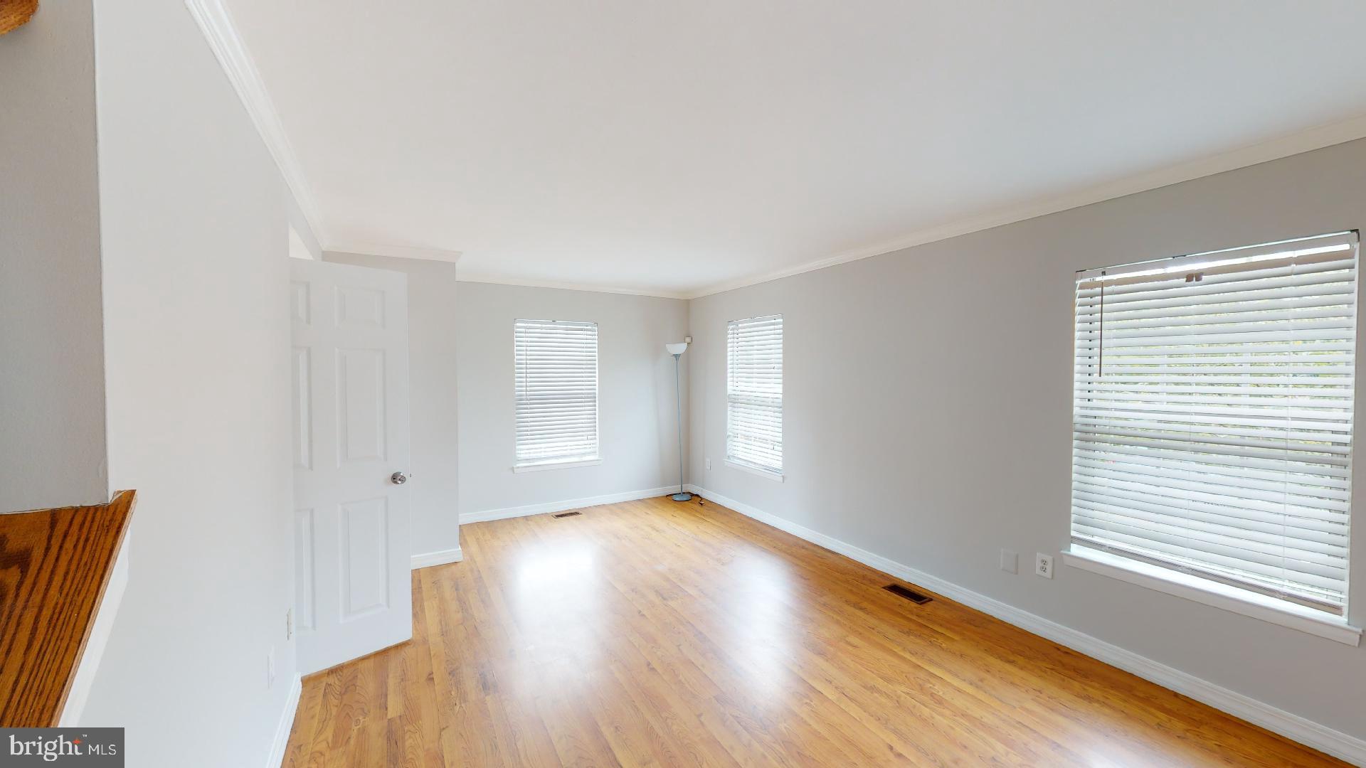 ELIZABETHS LANDING - Residential