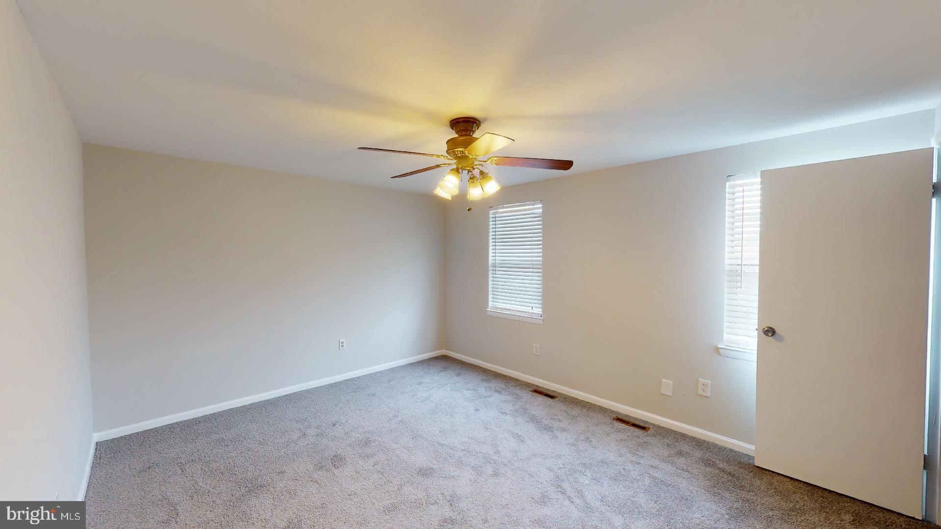 ELIZABETHS LANDING - Residential