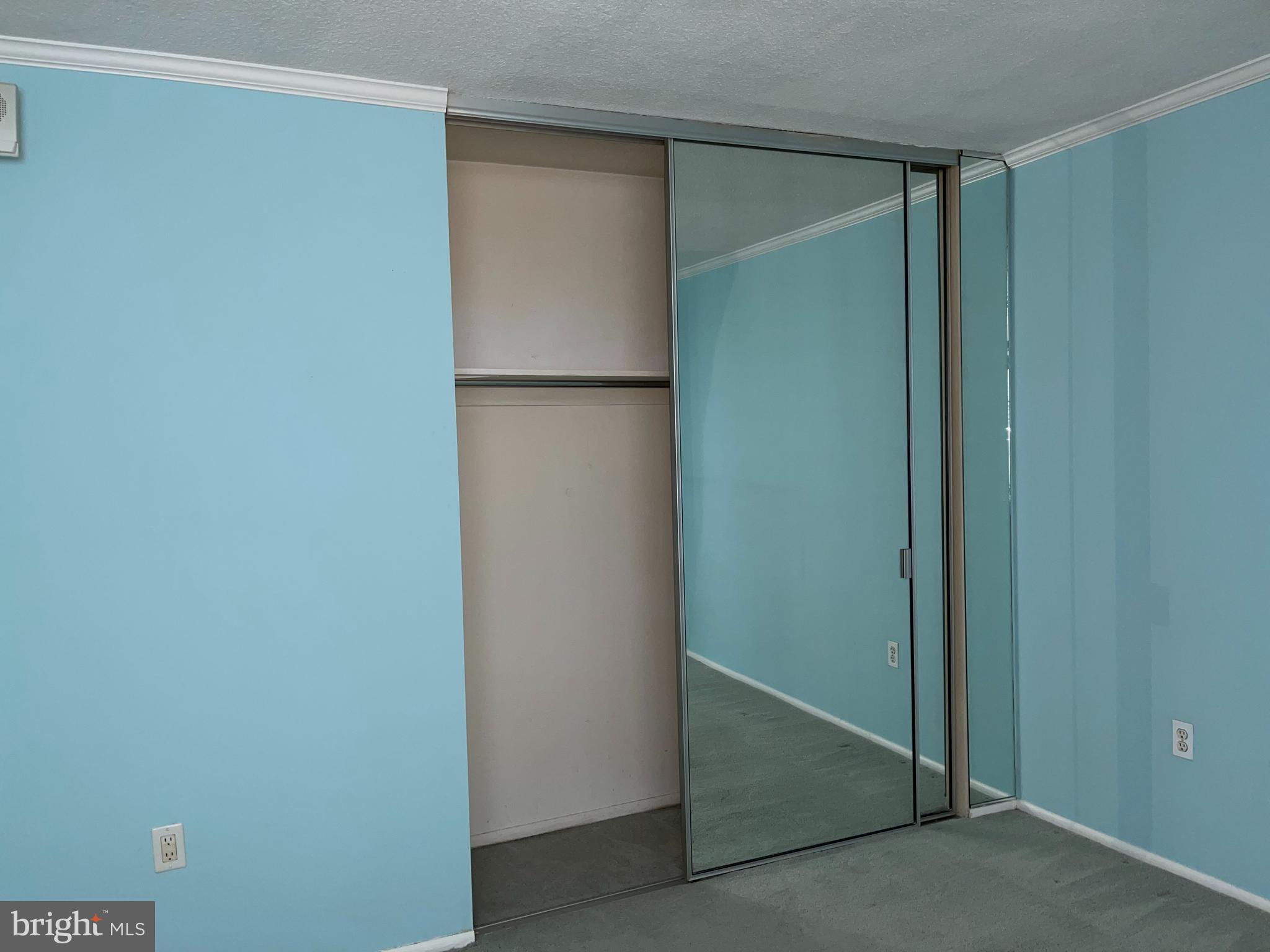 AVENUE OF THE ARTS - Residential