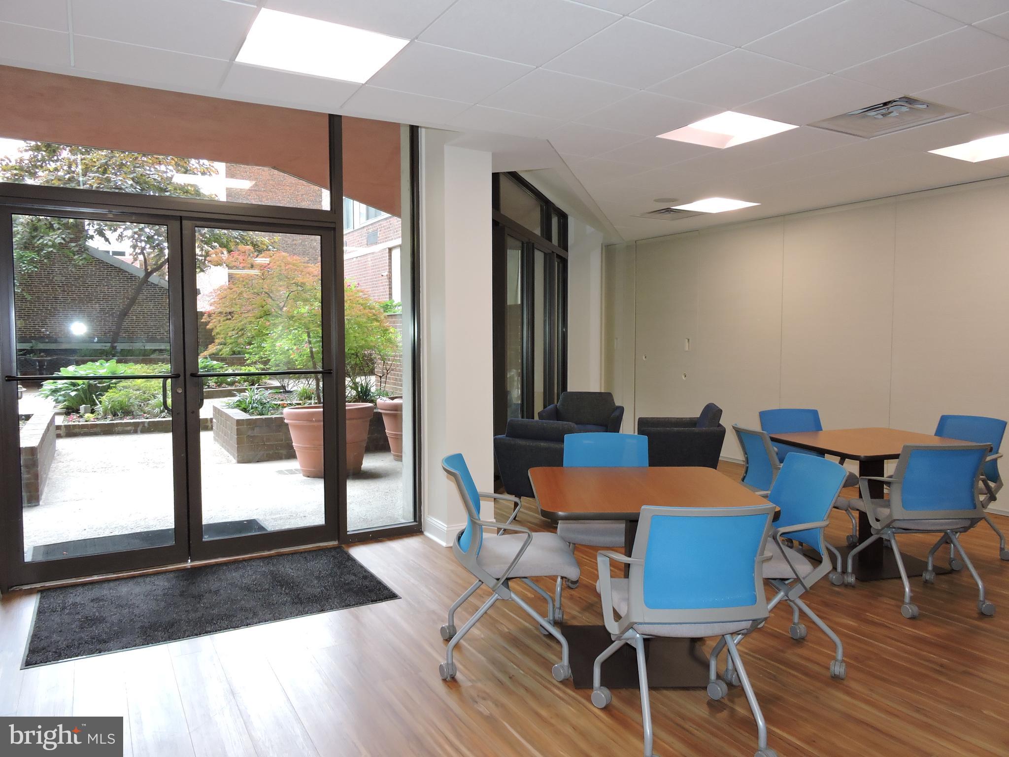 AVENUE OF THE ARTS - Residential