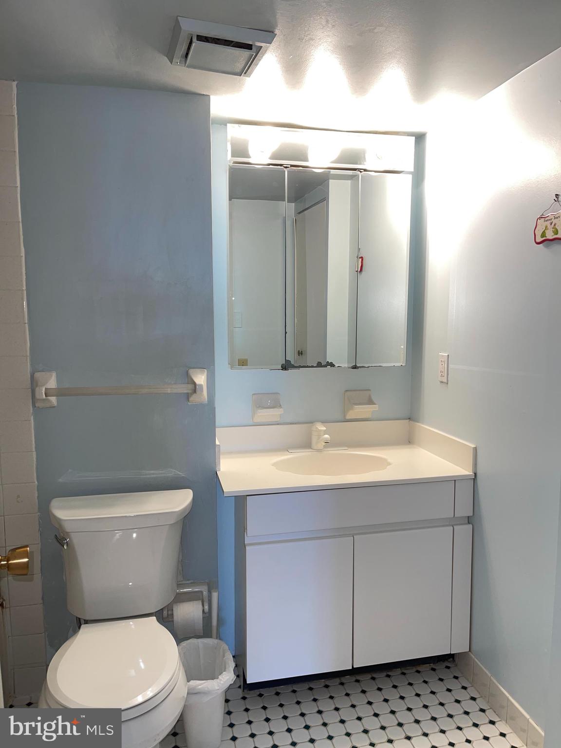 AVENUE OF THE ARTS - Residential