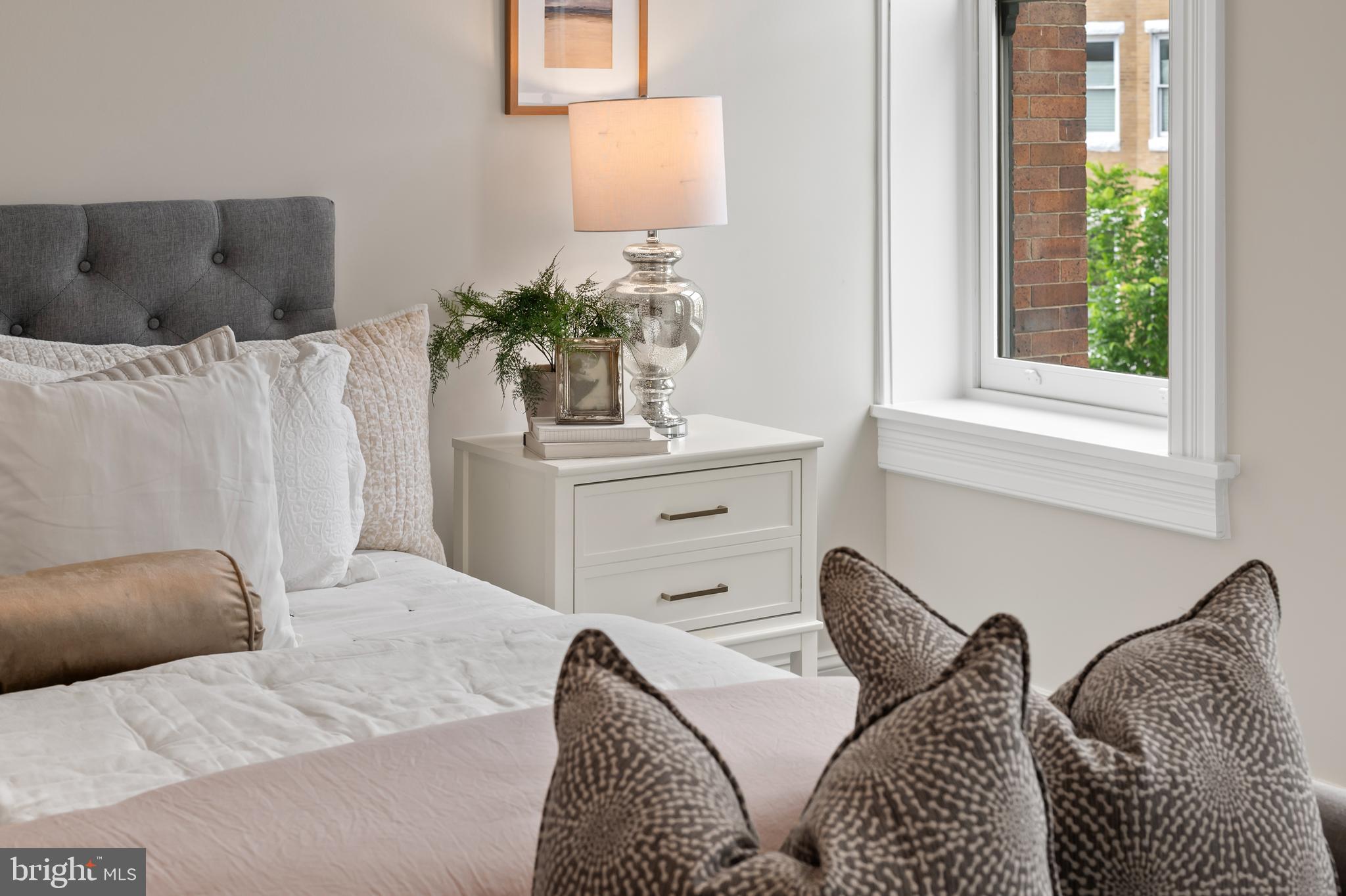 BARCLAY - Residential