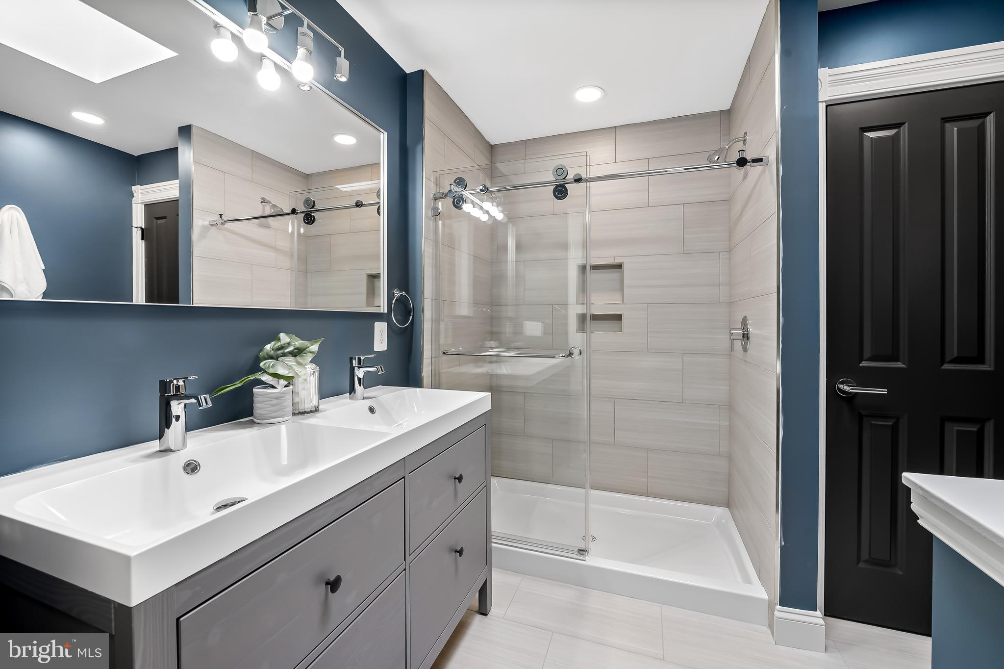 BARCLAY - Residential