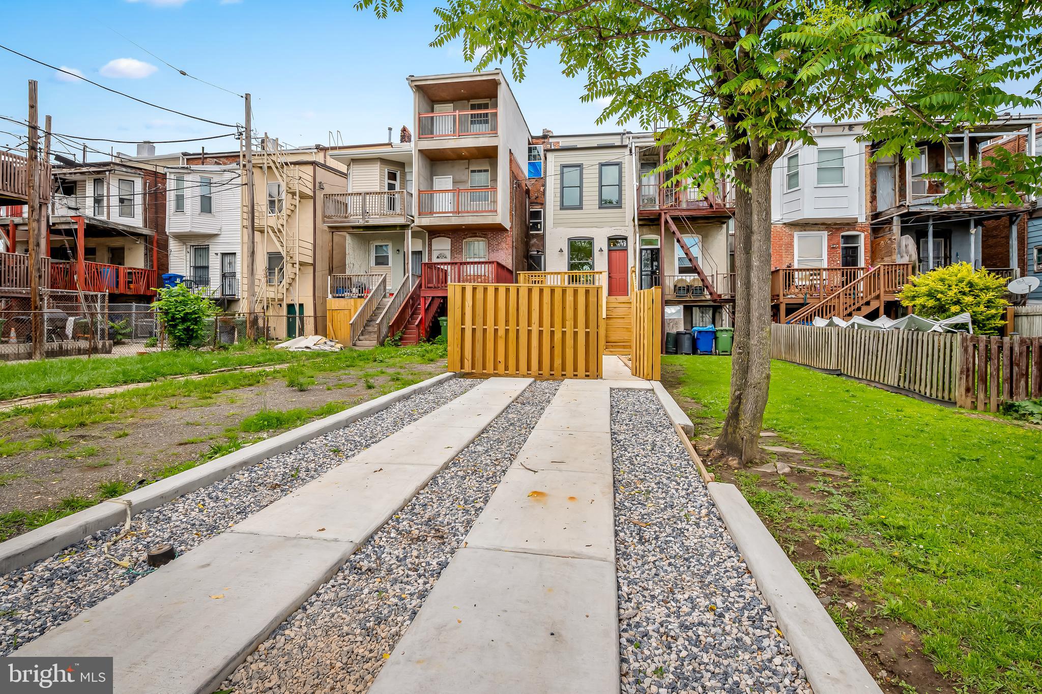 BARCLAY - Residential