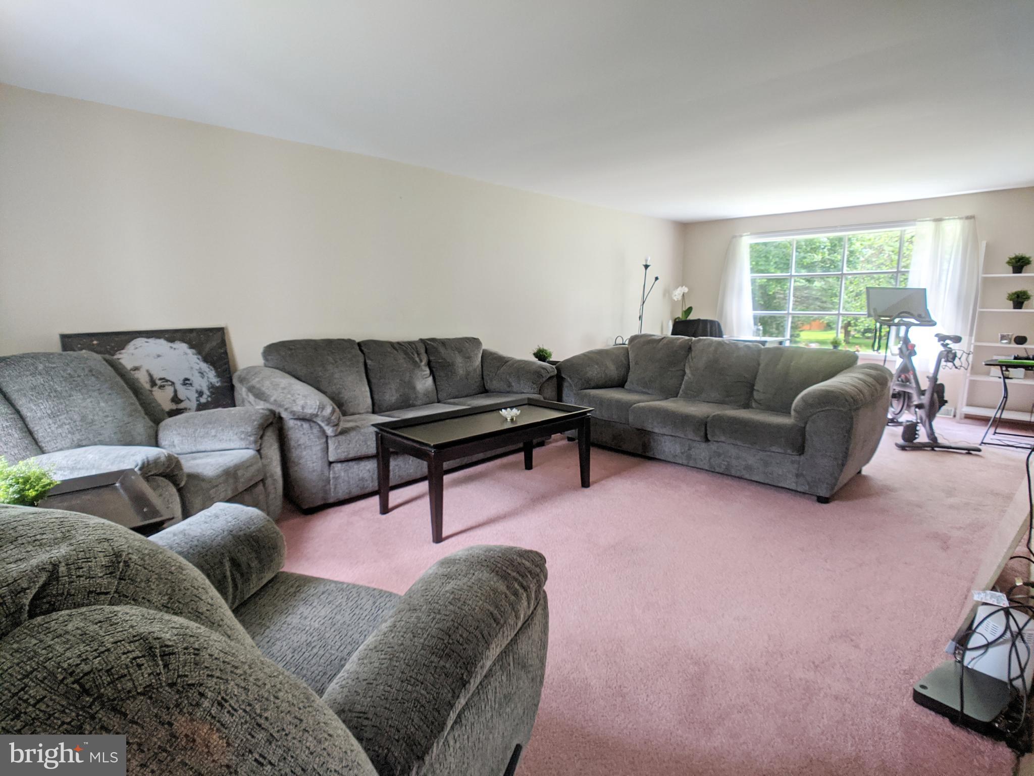 COLLEGE PARK - Residential Lease