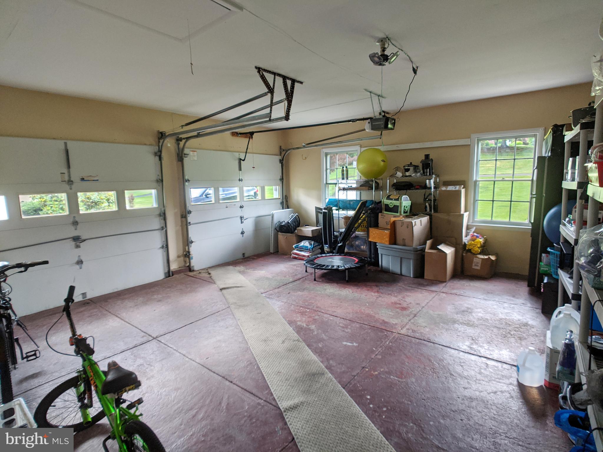 COLLEGE PARK - Residential Lease