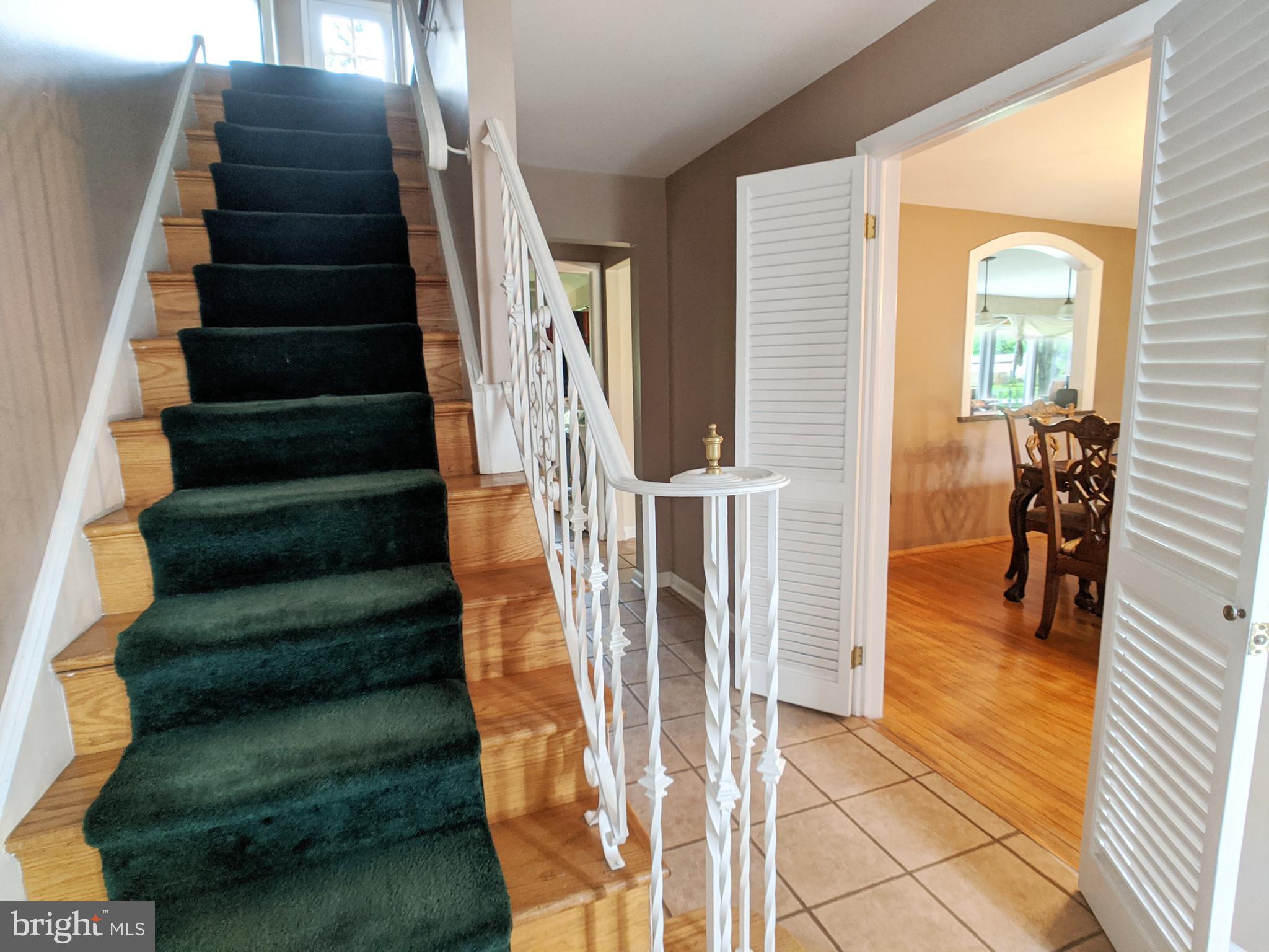 COLLEGE PARK - Residential Lease