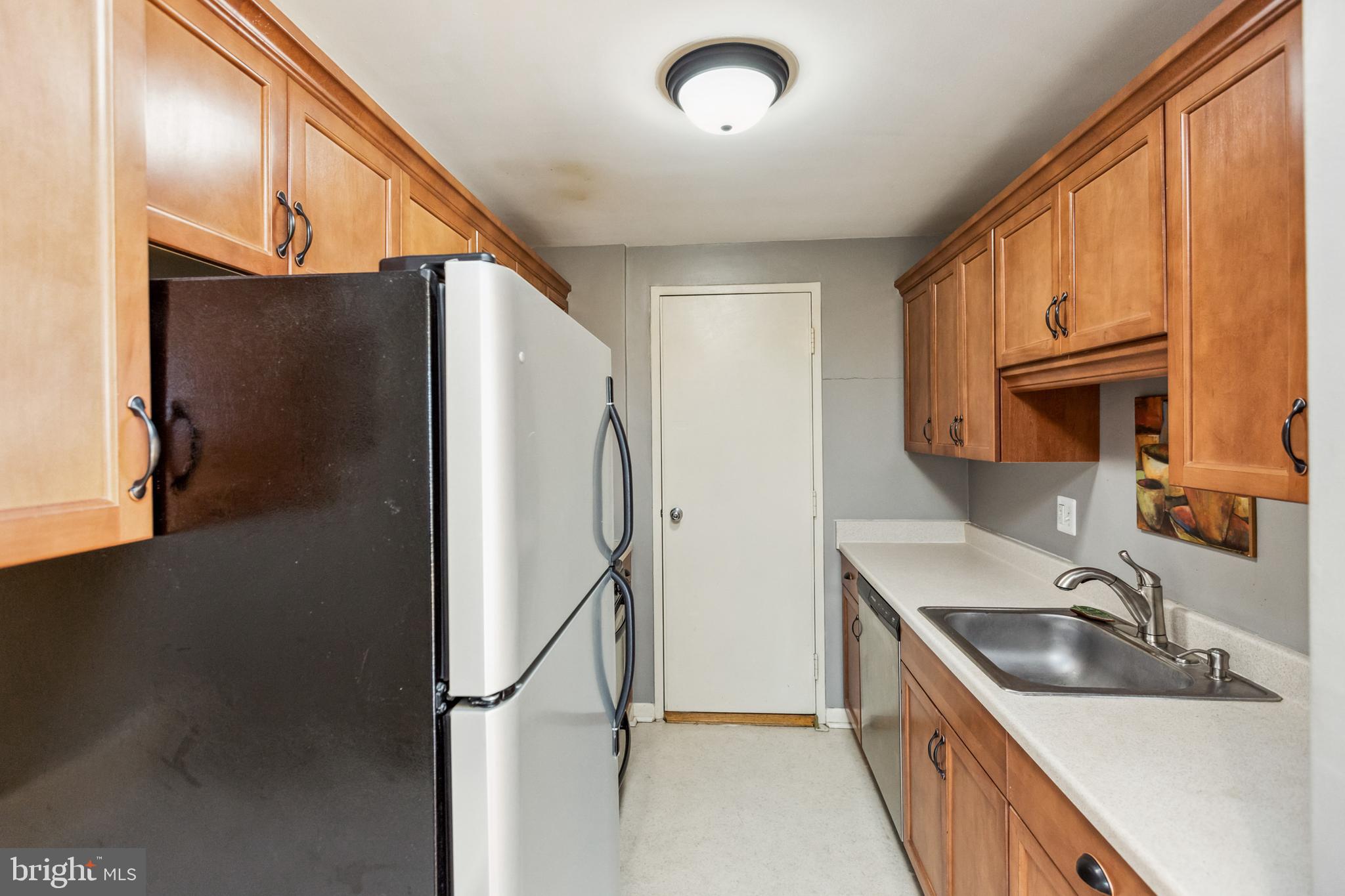 GROSVENOR PARK - Residential Lease