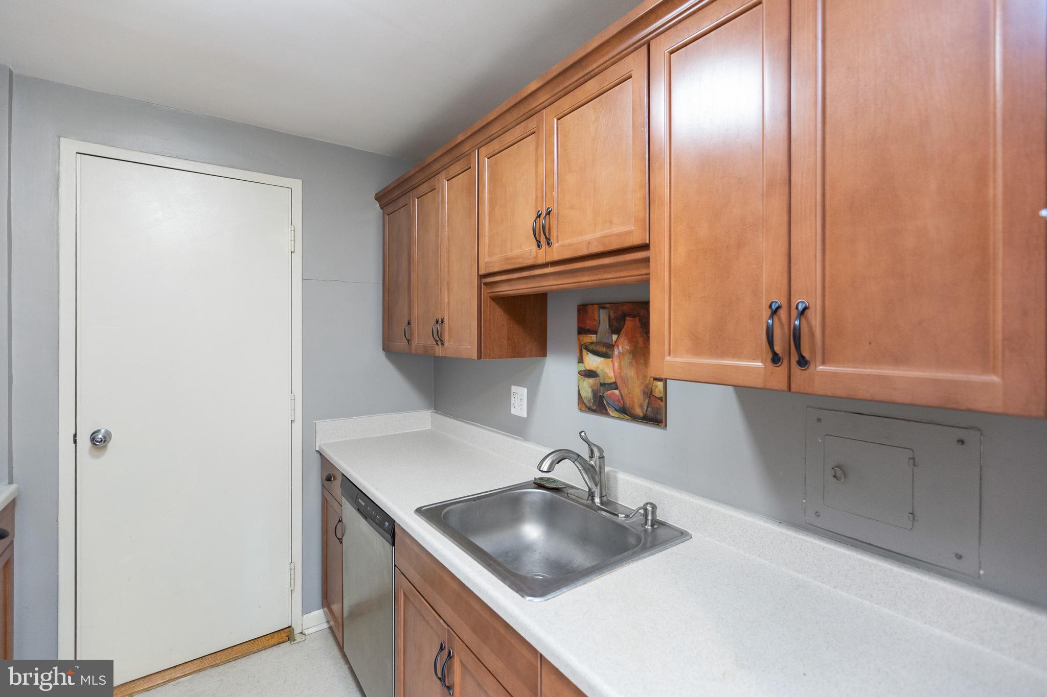 GROSVENOR PARK - Residential Lease