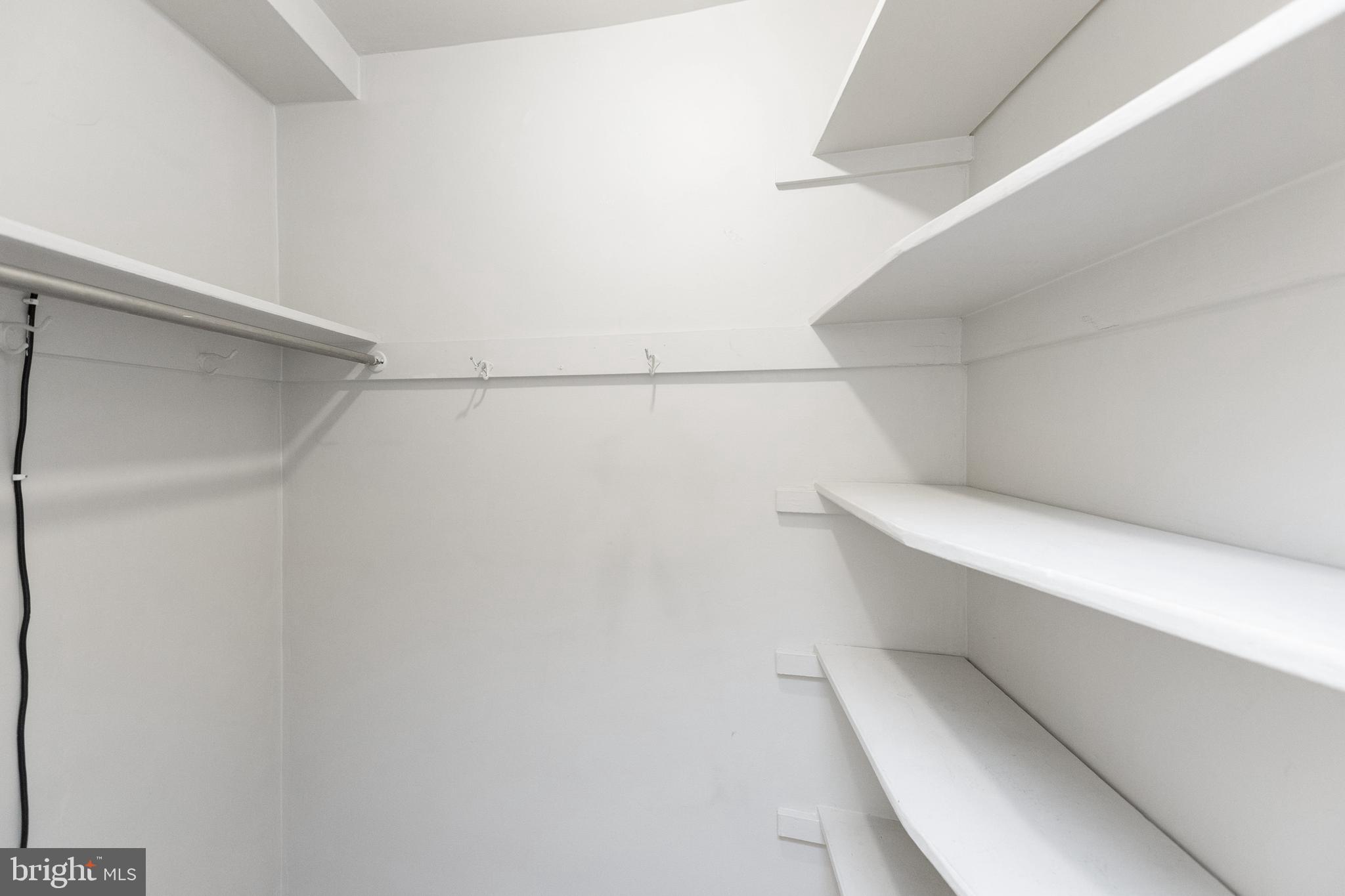 GROSVENOR PARK - Residential Lease