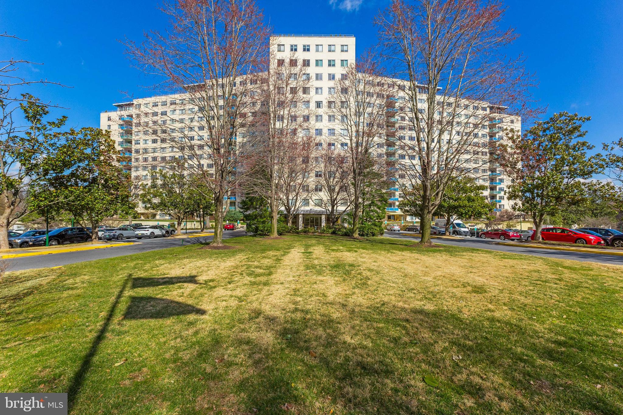 GROSVENOR PARK - Residential Lease