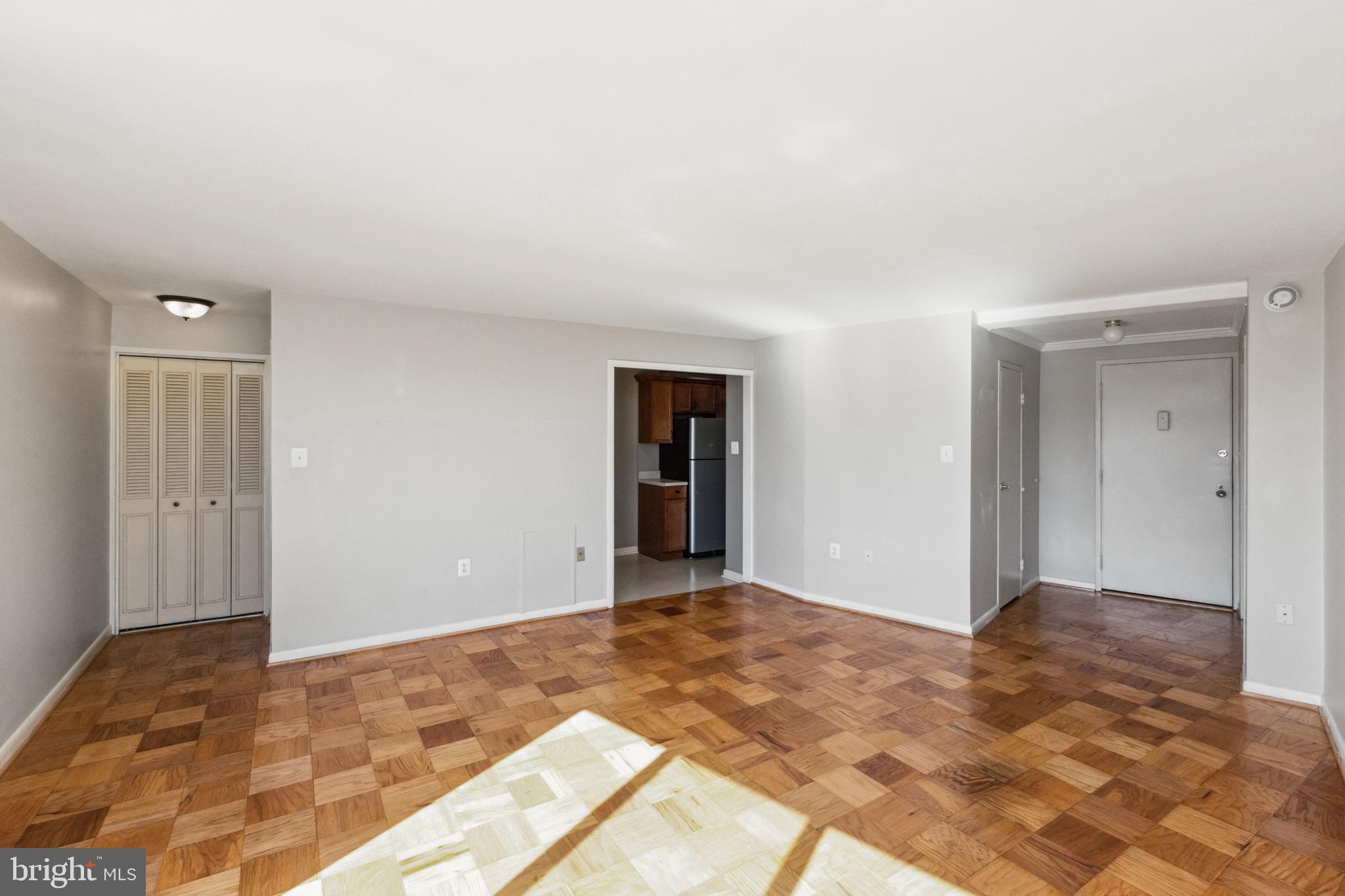 GROSVENOR PARK - Residential Lease