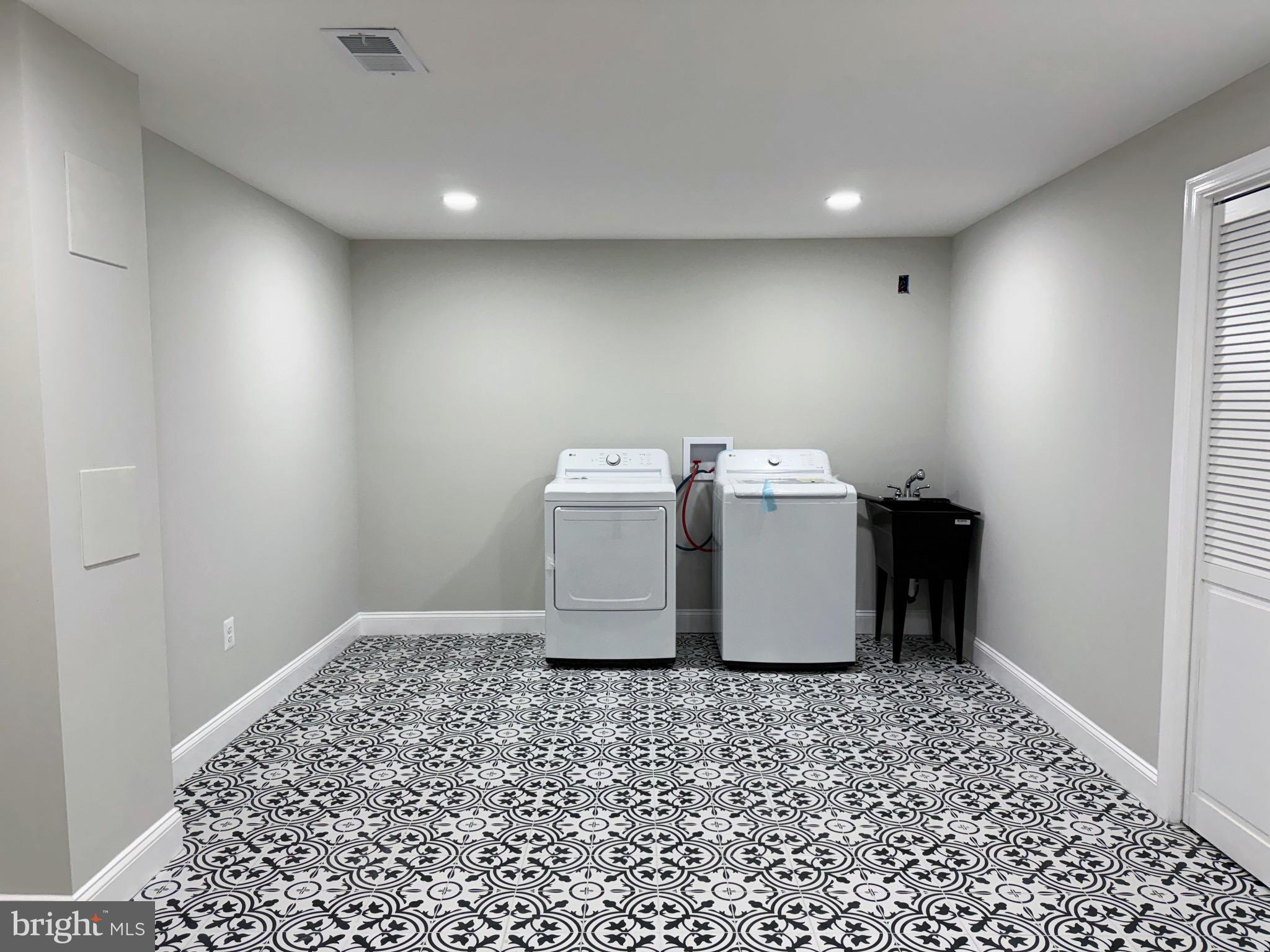 BURKE CENTRE CONSERVANCY - Residential