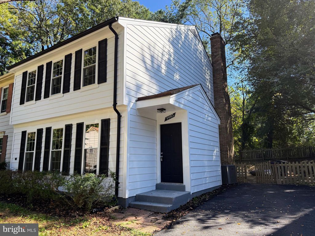 Photo of 9983 Hemlock Woods Lane, BURKE, VA 22015 (MLS # VAFX2273126)