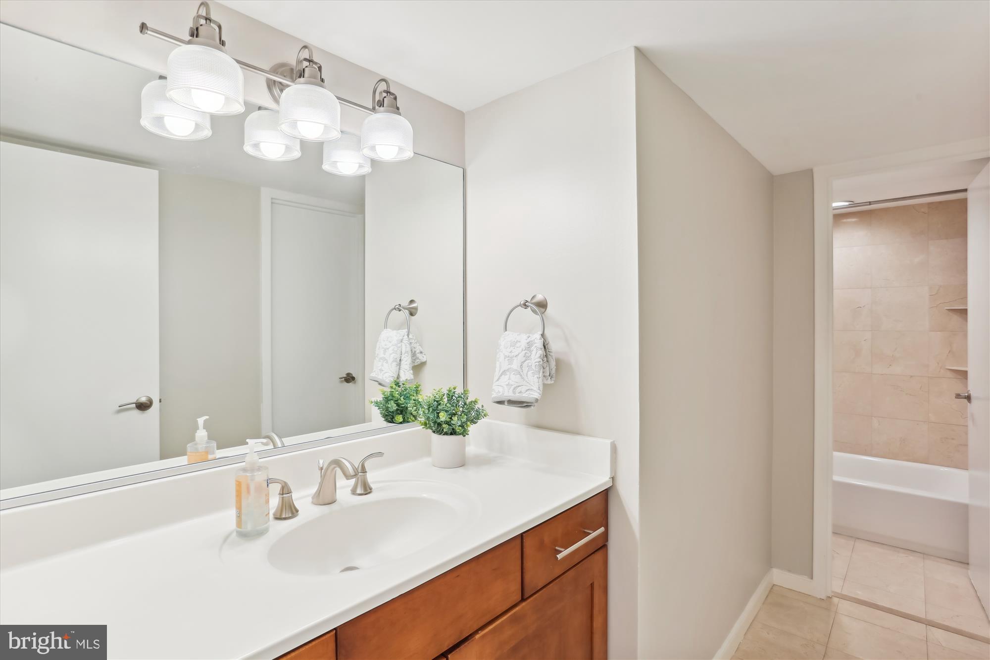 TAKOMA PARK - Residential Lease