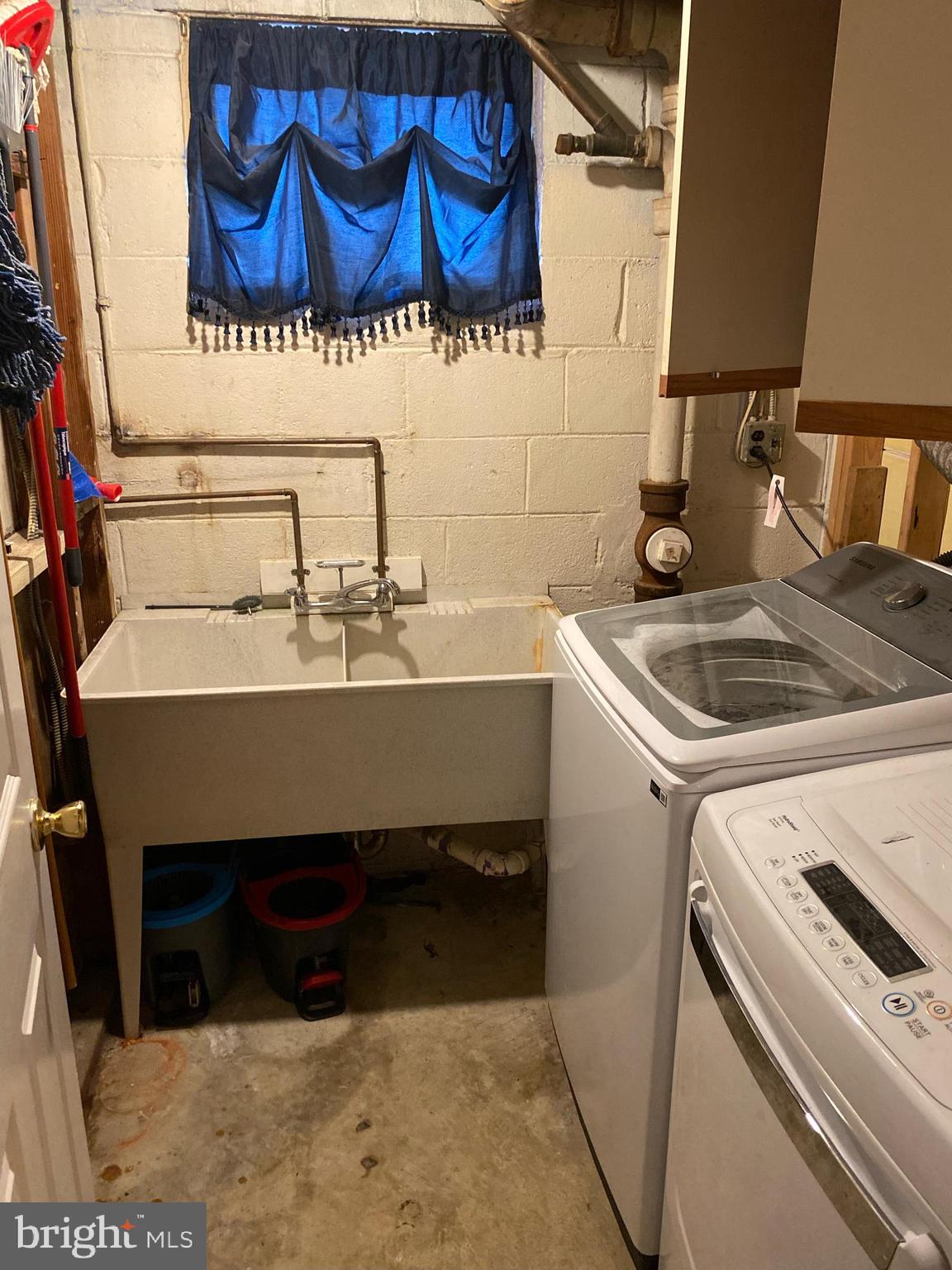 CHELTENHAM - Residential Lease