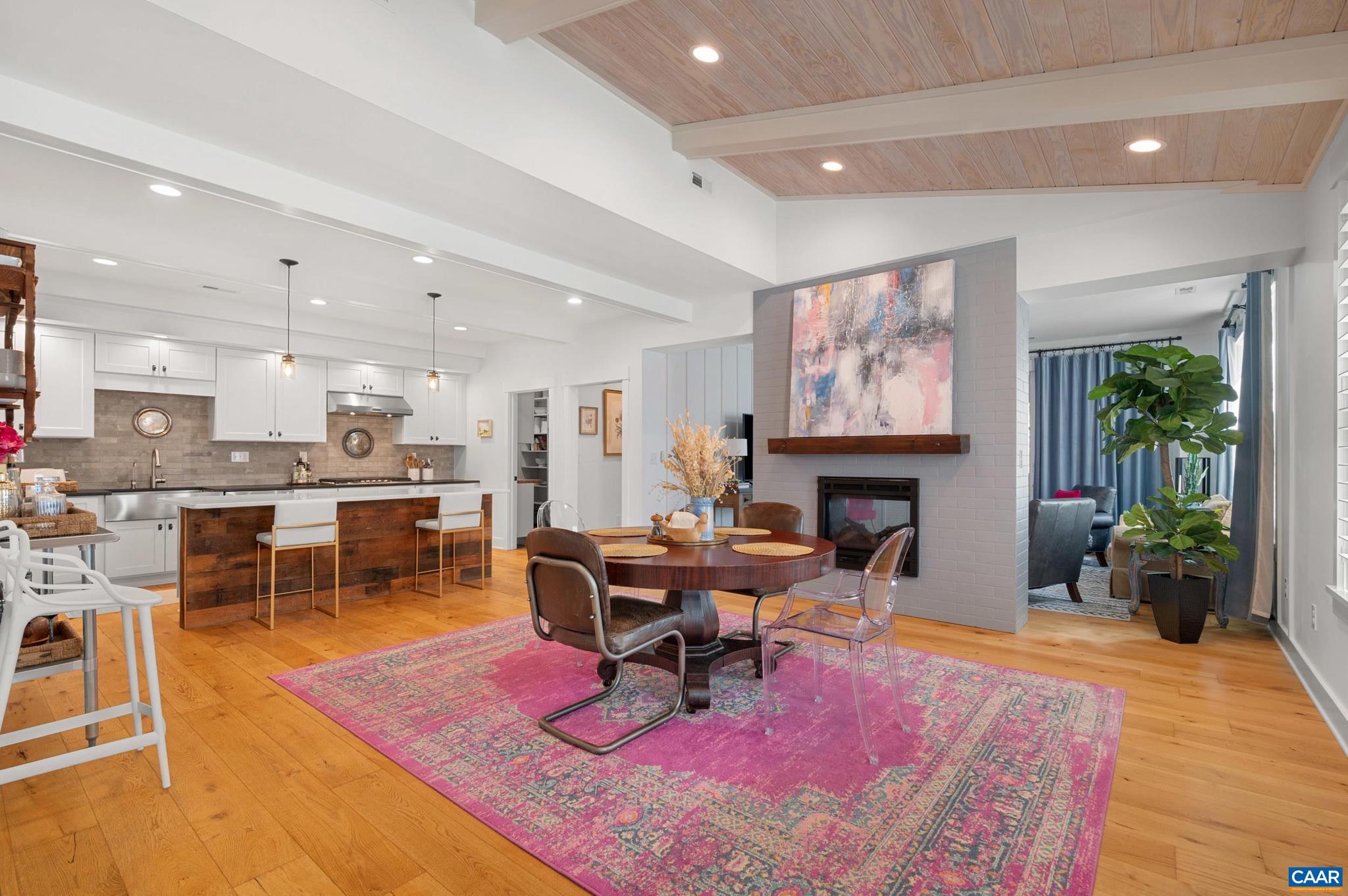 OLD TRAIL - Residential