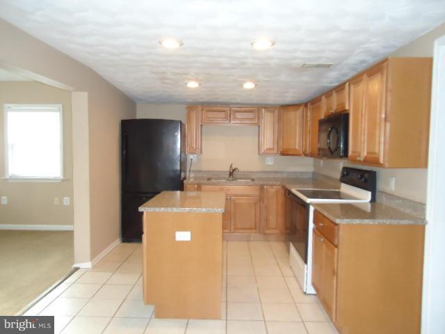 NORTH CHESAPEAKE BEACH - Residential Lease