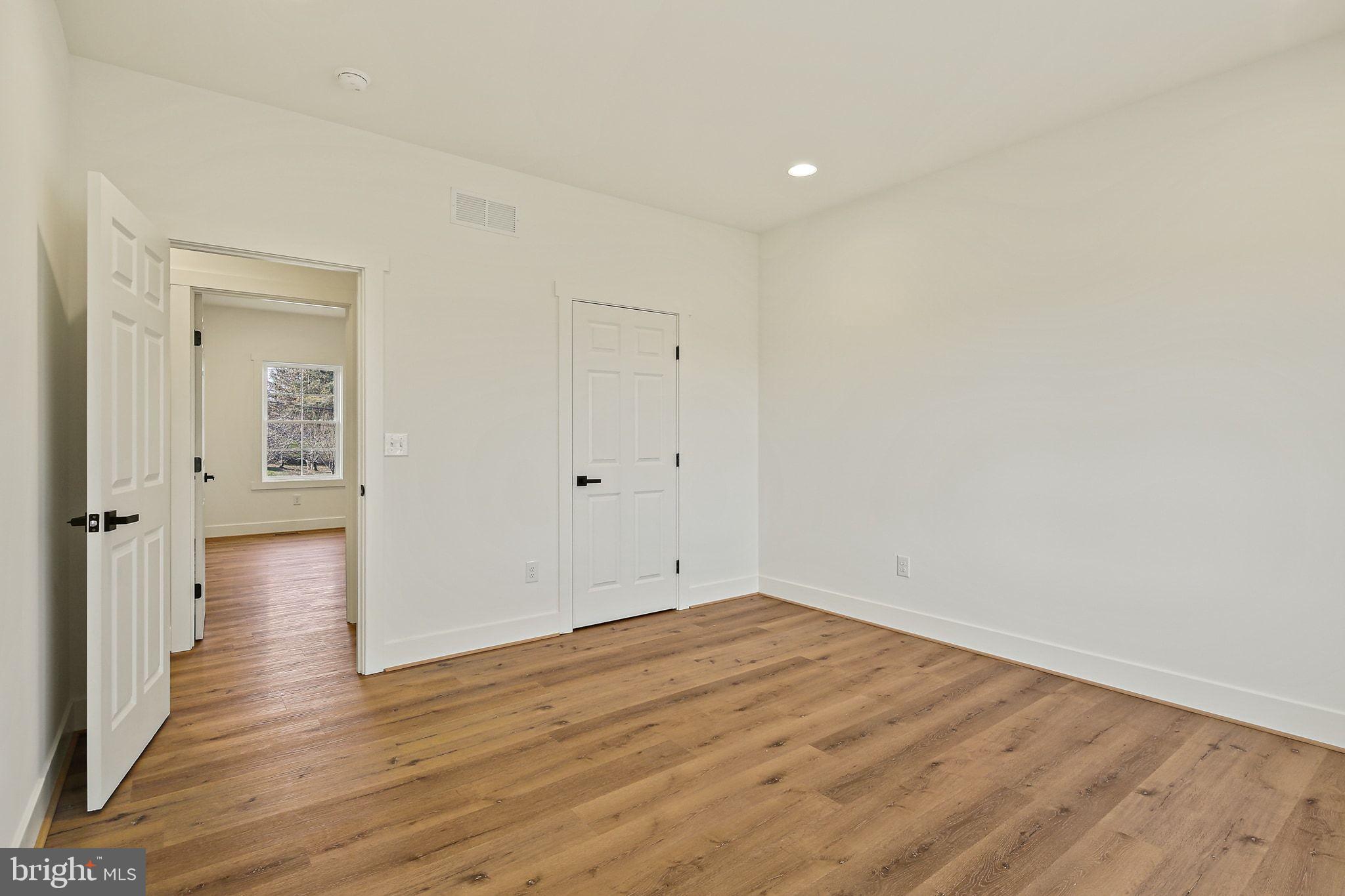 SNYDER CORNER - Residential