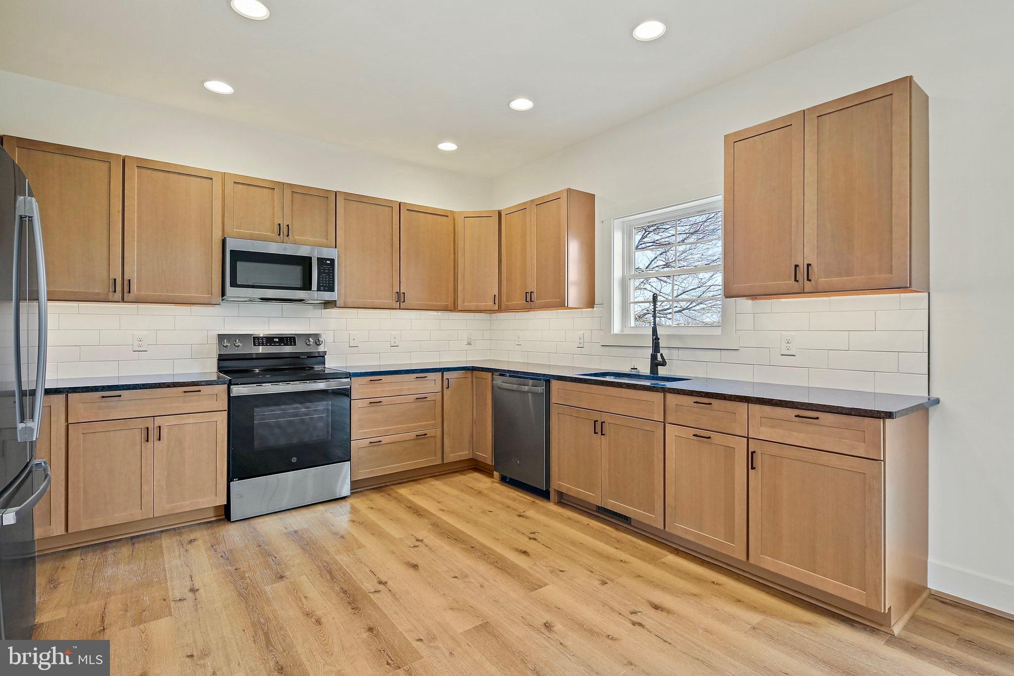 SNYDER CORNER - Residential