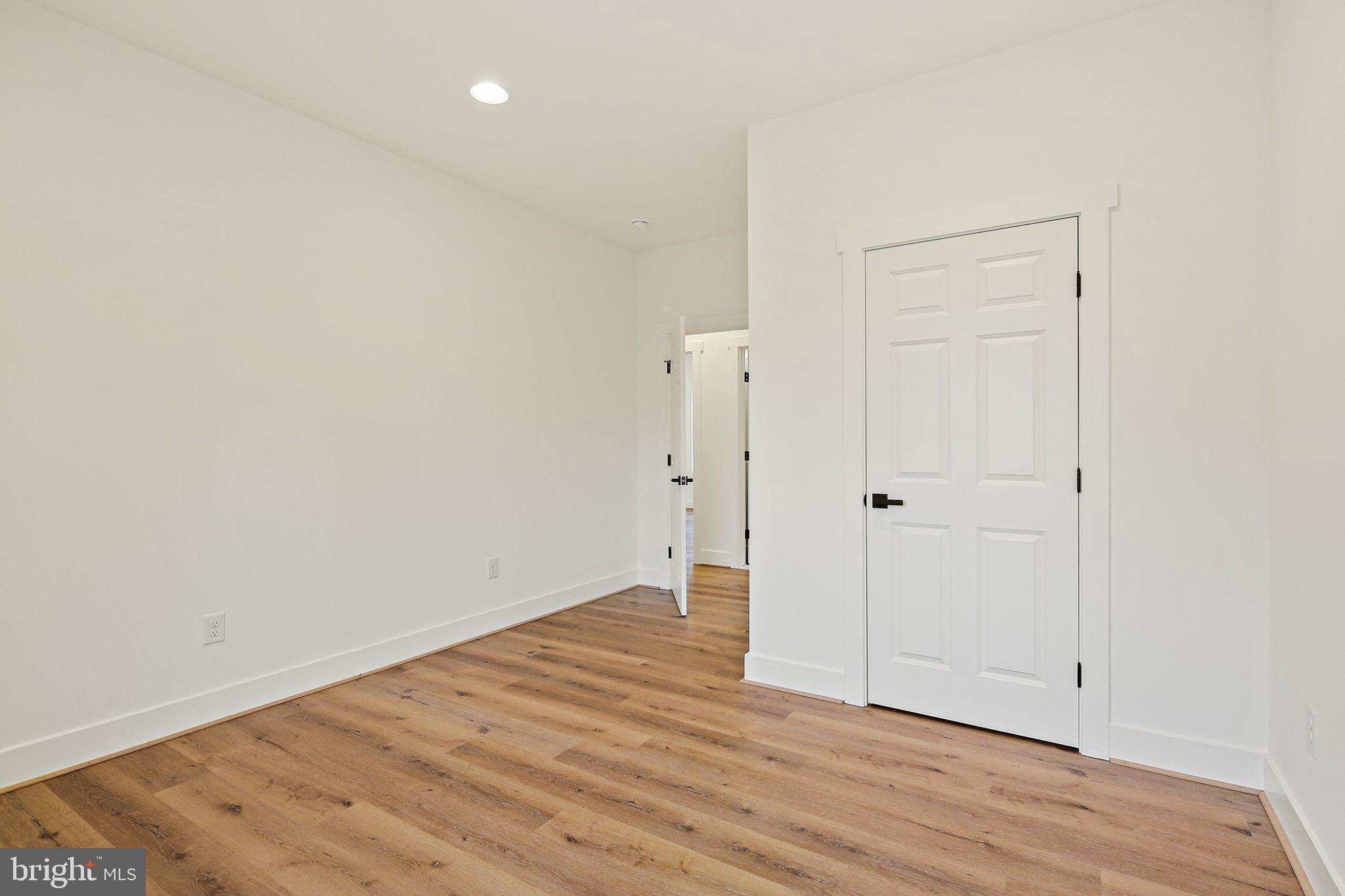 SNYDER CORNER - Residential