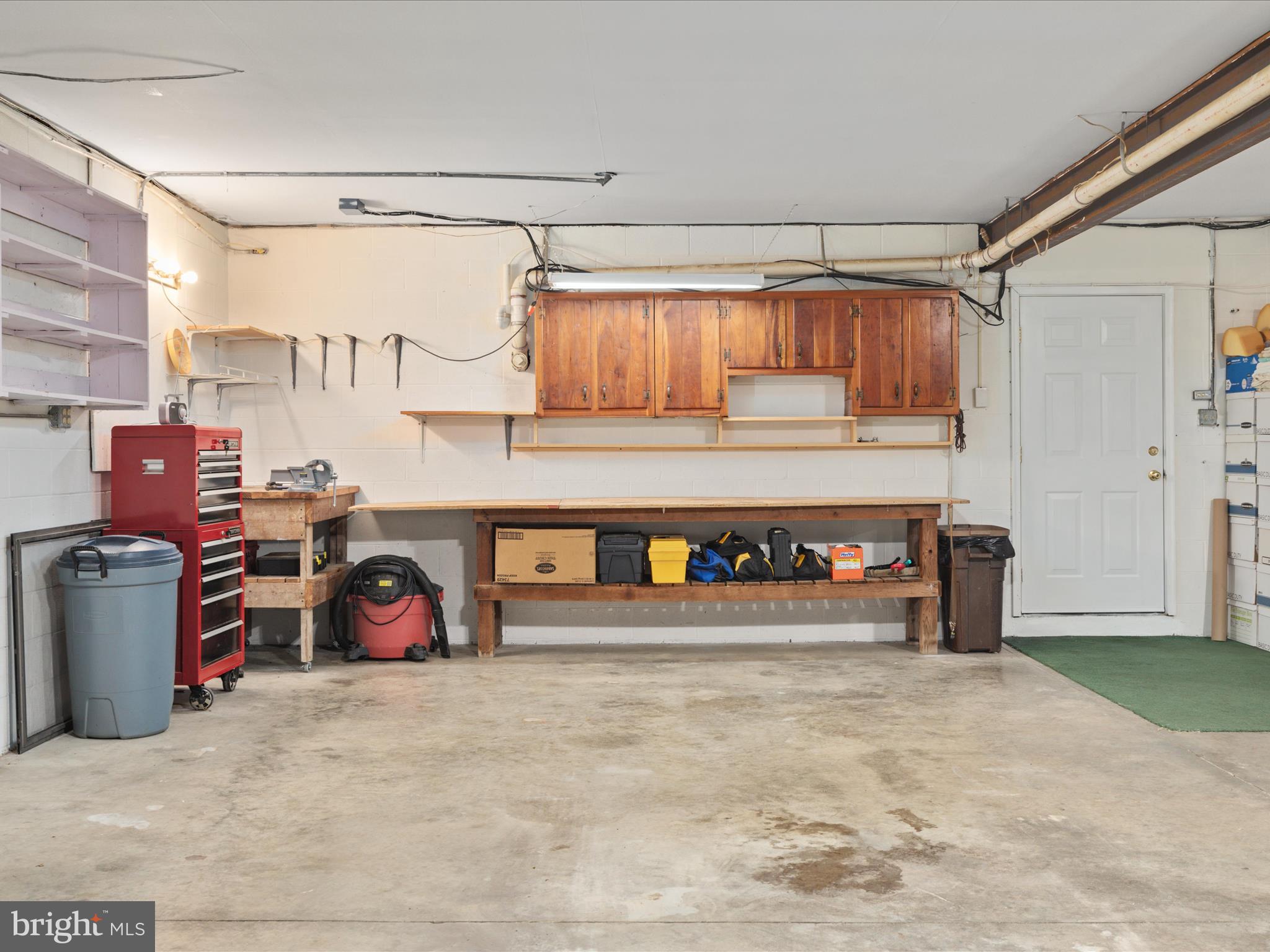 MEADOW SPRING FARM - Residential