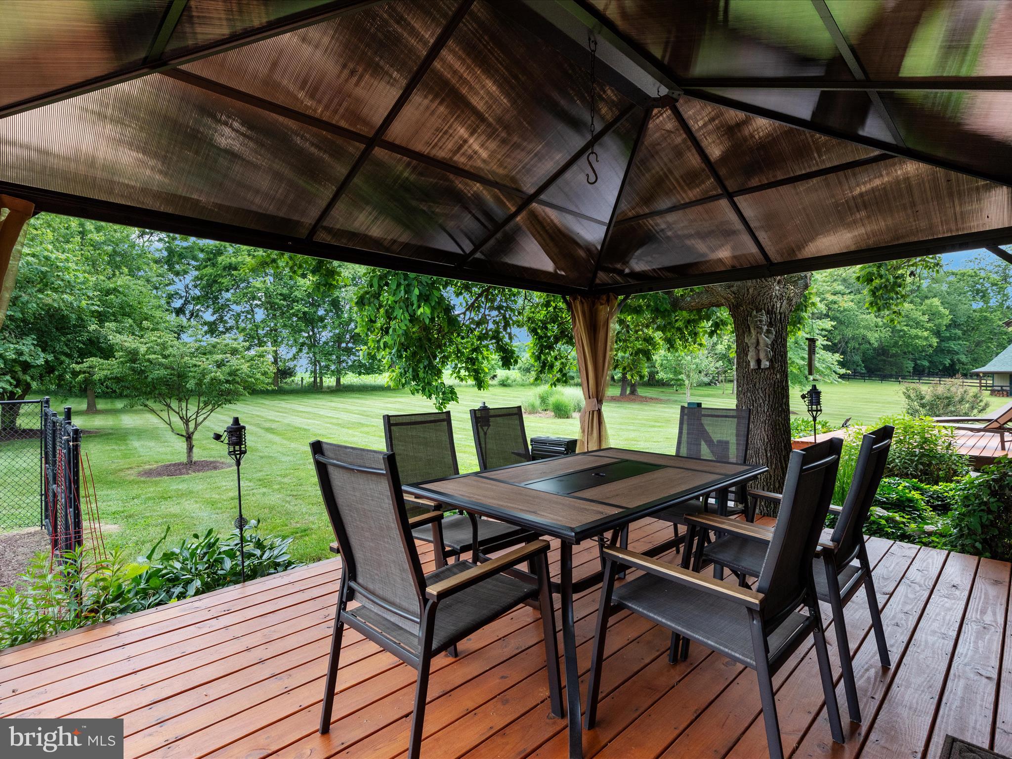 MEADOW SPRING FARM - Residential