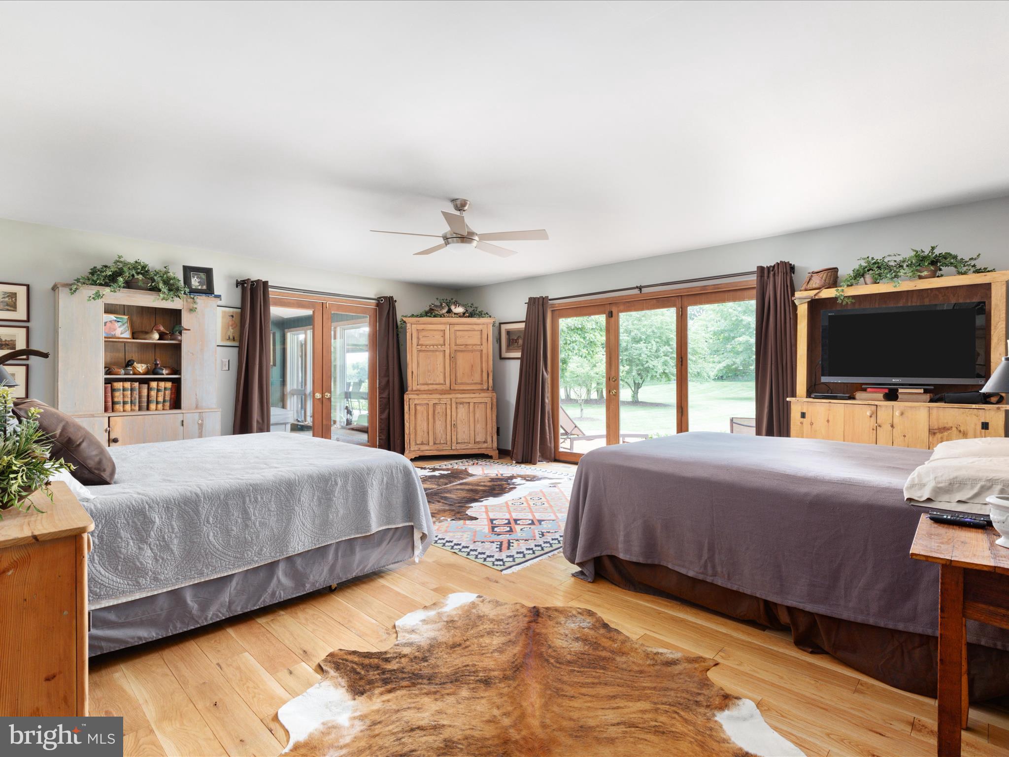 MEADOW SPRING FARM - Residential