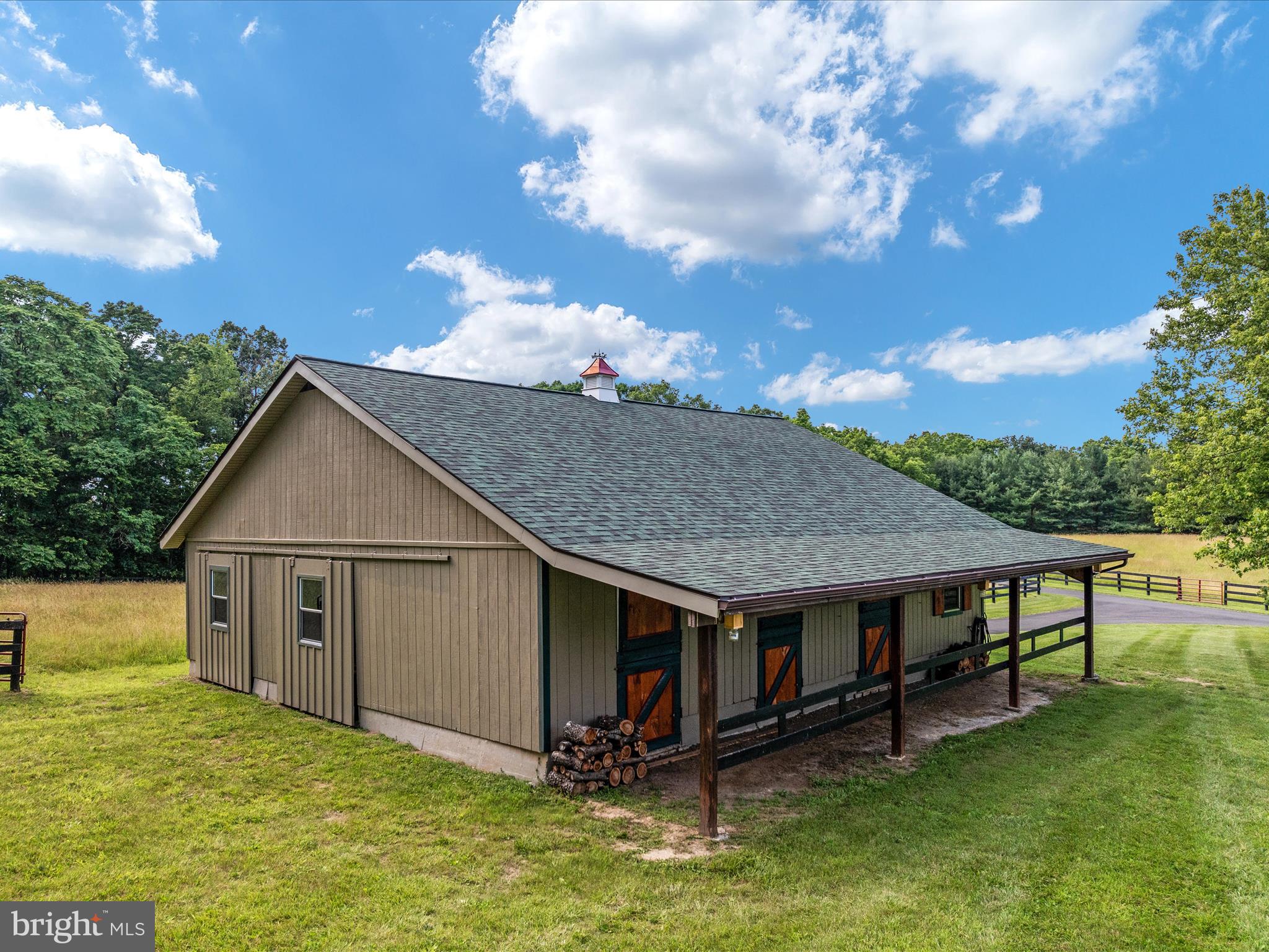 MEADOW SPRING FARM - Residential