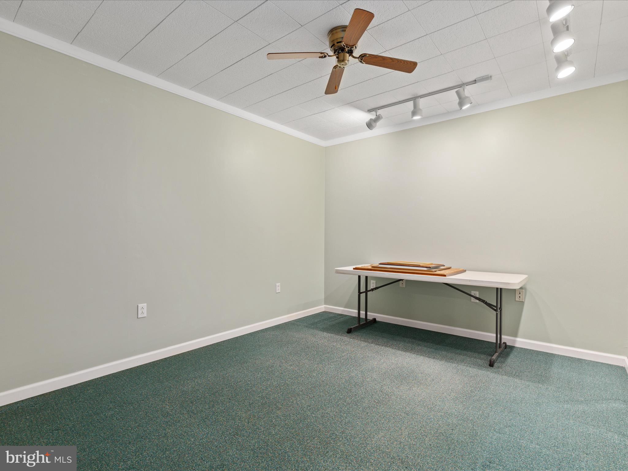 MEADOW SPRING FARM - Residential