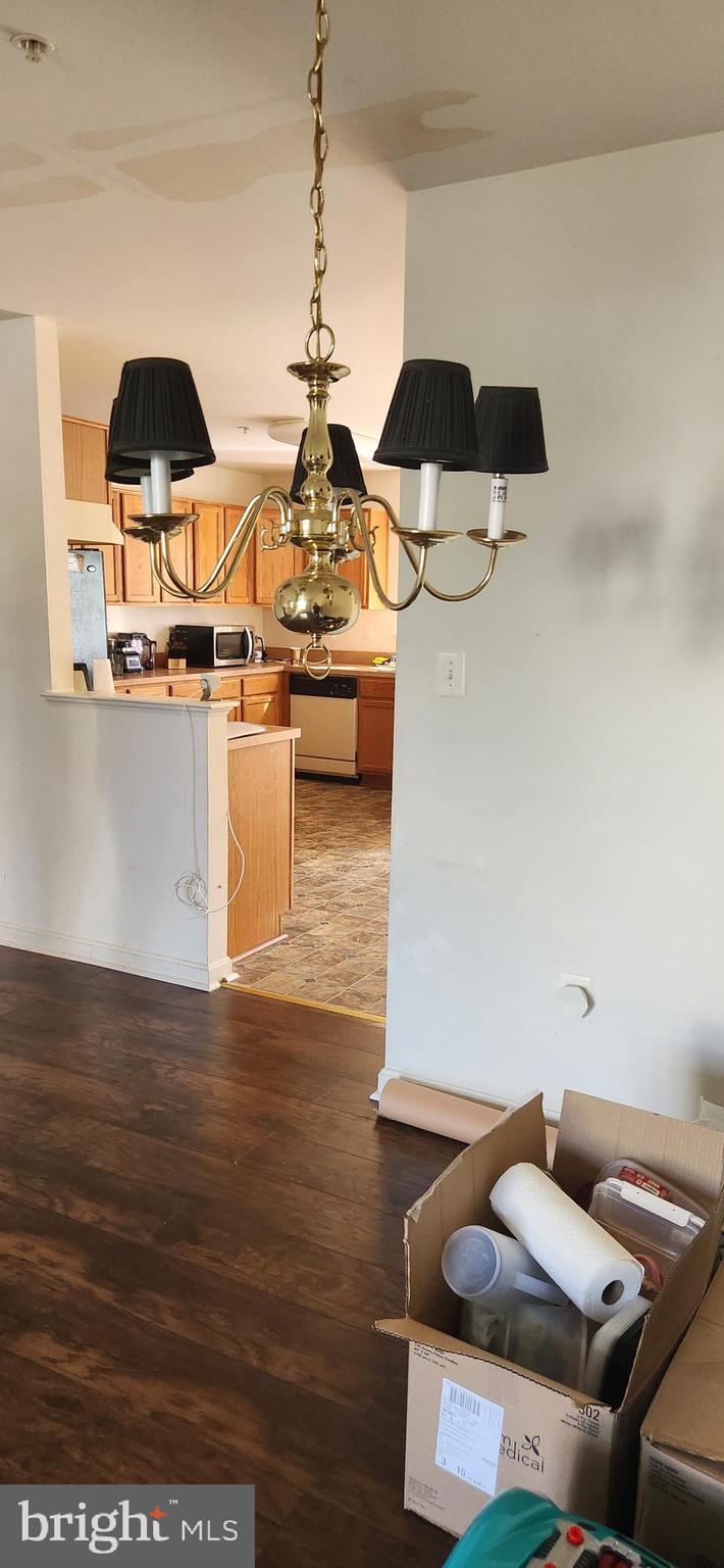4108 BROWN BARK CIRCLE