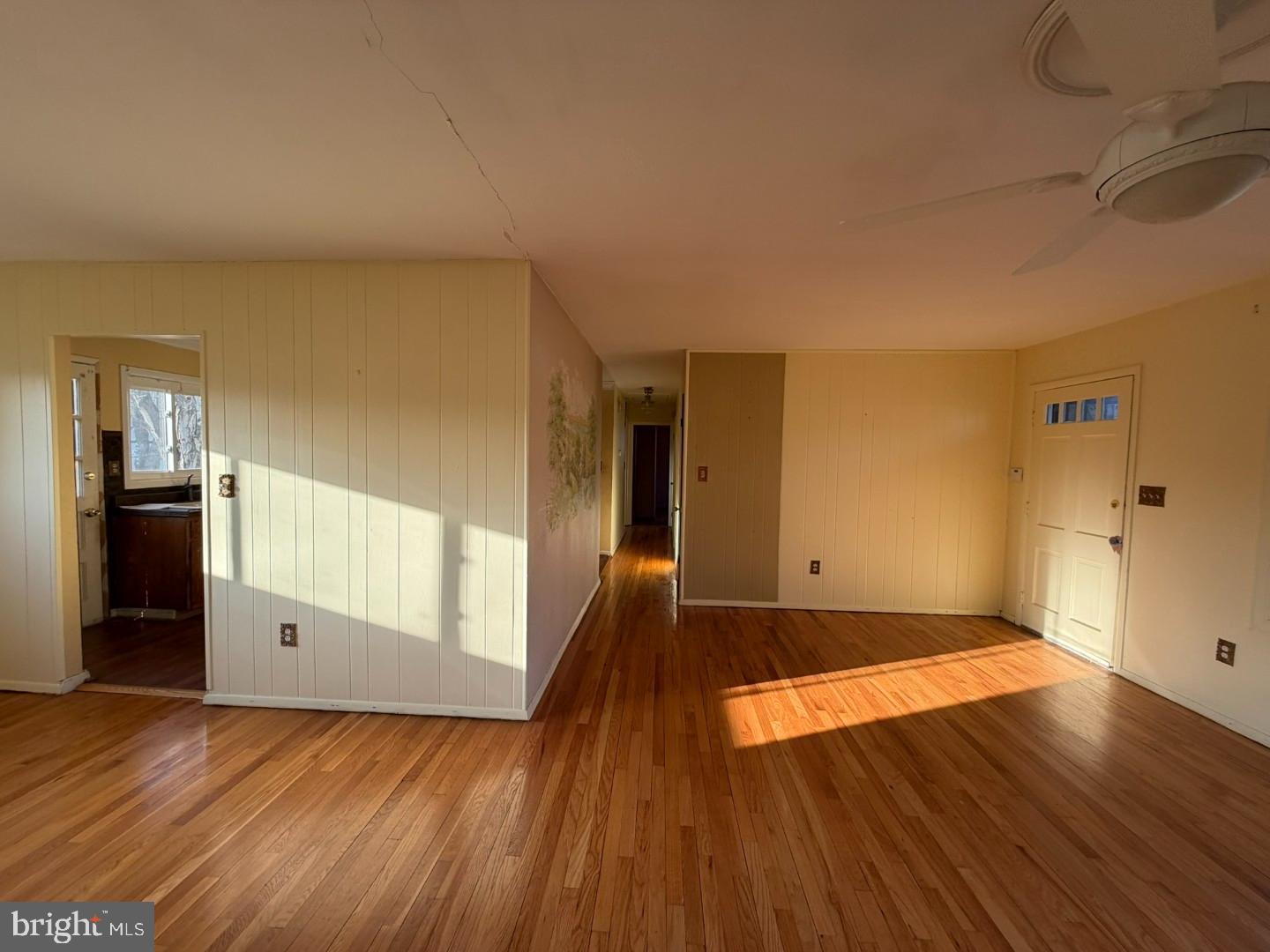 HOLLY SPRINGS - Residential