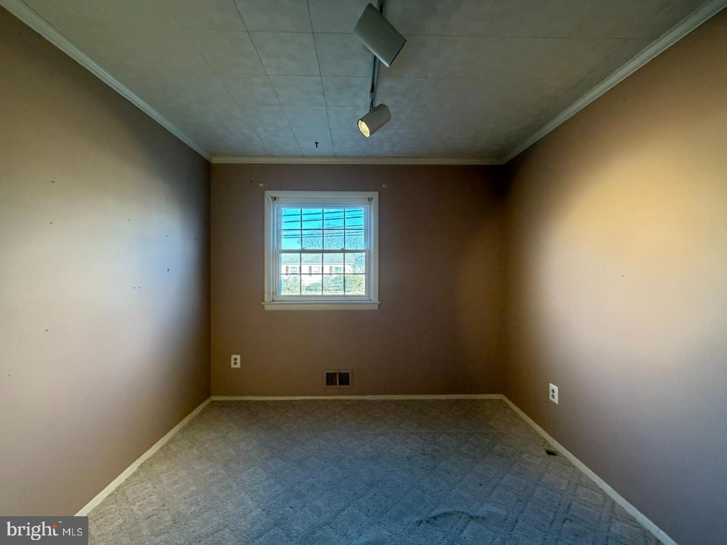 HOLLY SPRINGS - Residential