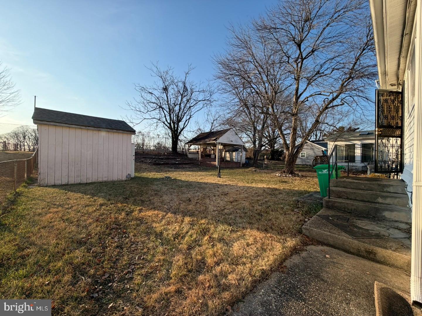 HOLLY SPRINGS - Residential