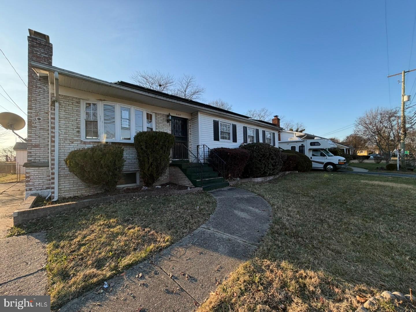 HOLLY SPRINGS - Residential