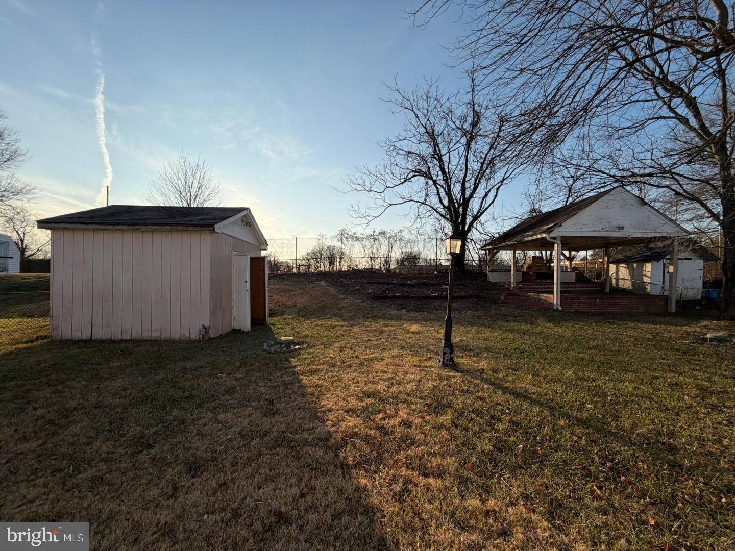 HOLLY SPRINGS - Residential