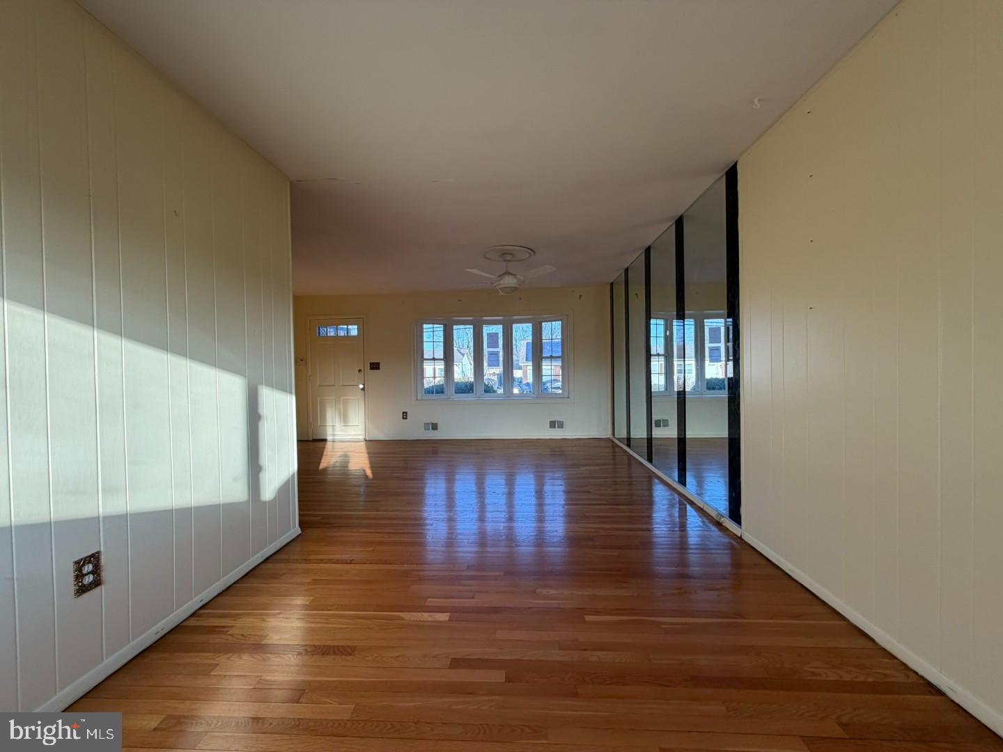 HOLLY SPRINGS - Residential