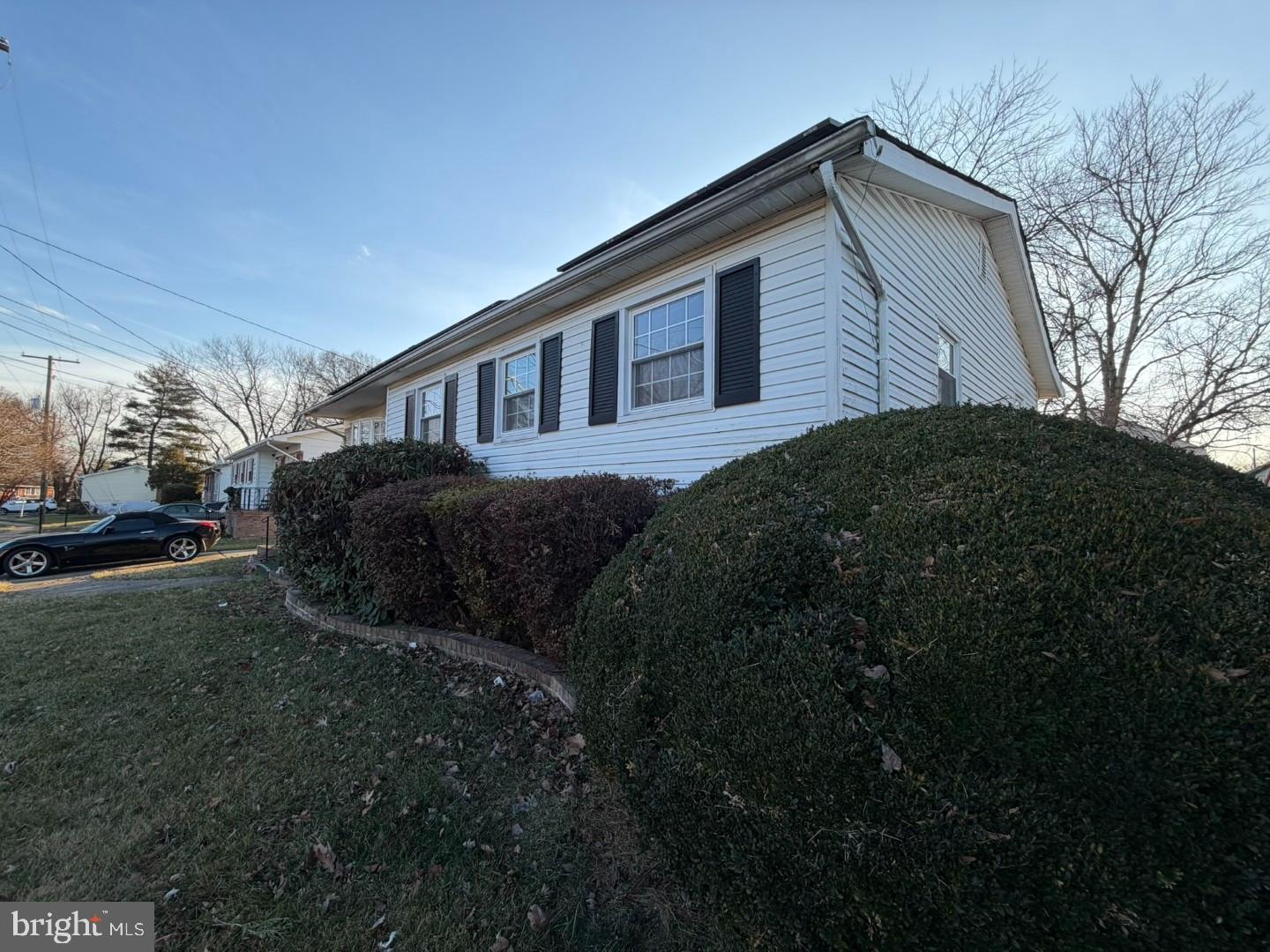 HOLLY SPRINGS - Residential