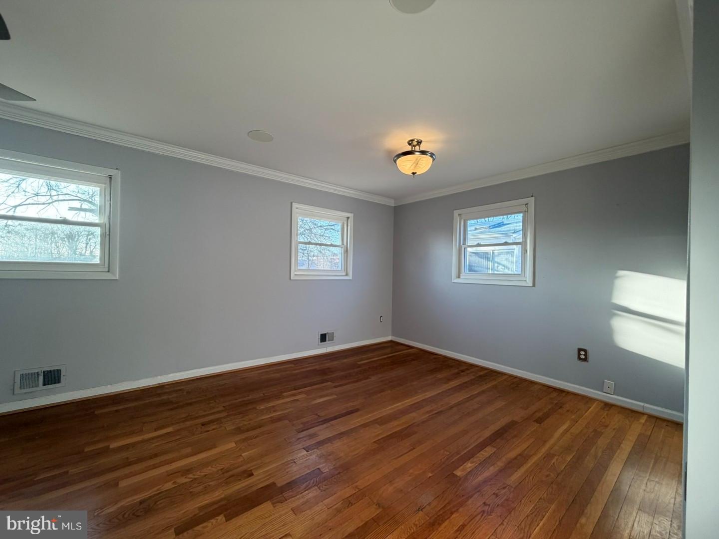 HOLLY SPRINGS - Residential