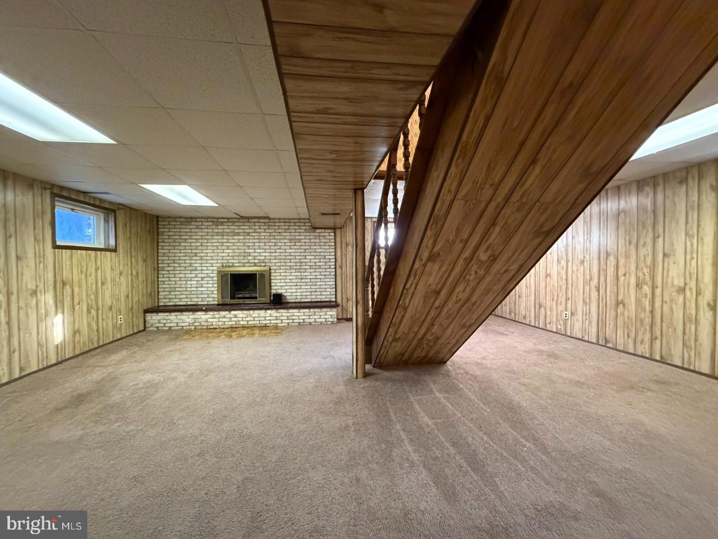 HOLLY SPRINGS - Residential