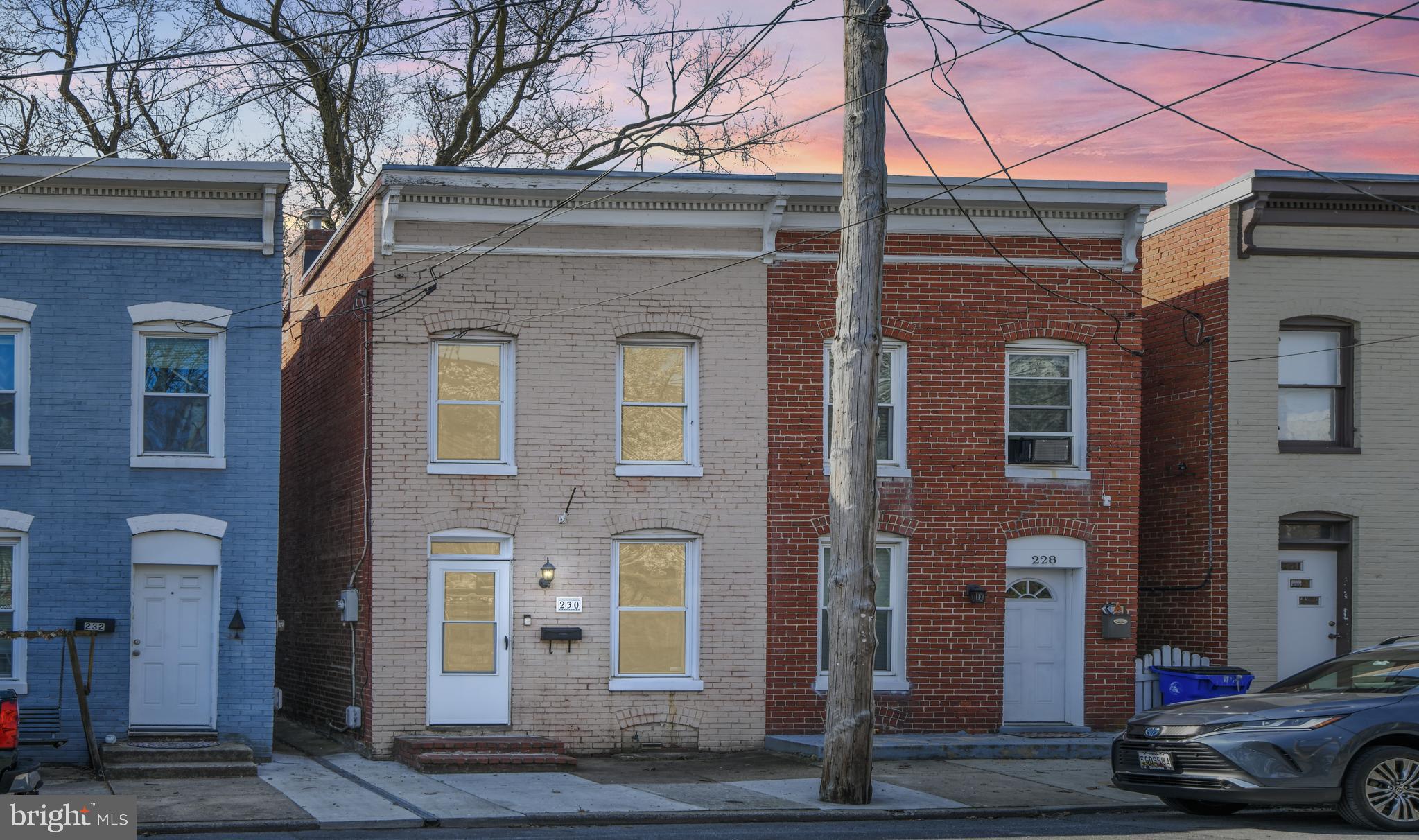 DOWNTOWN FREDERICK - Residential