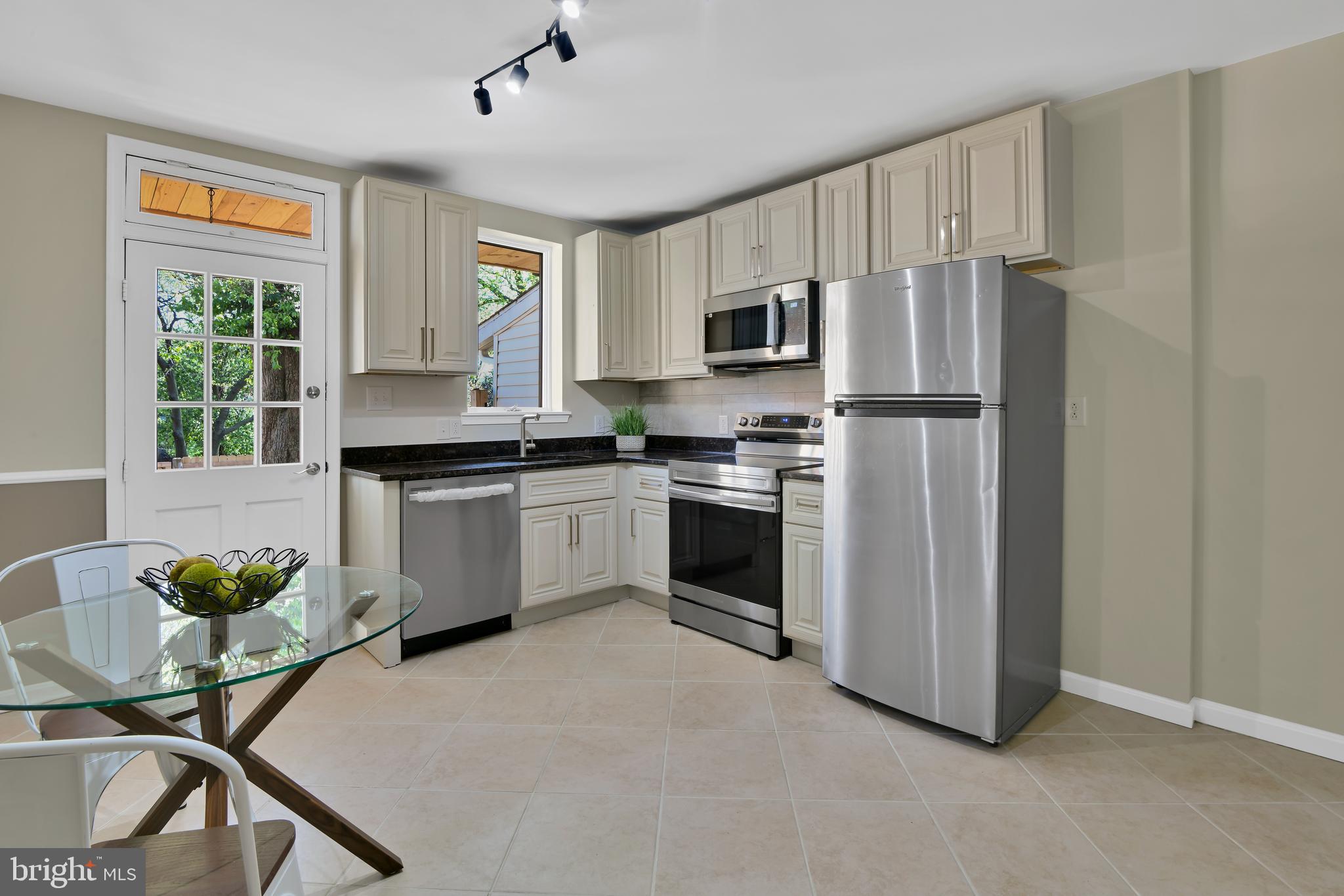 DOWNTOWN FREDERICK - Residential