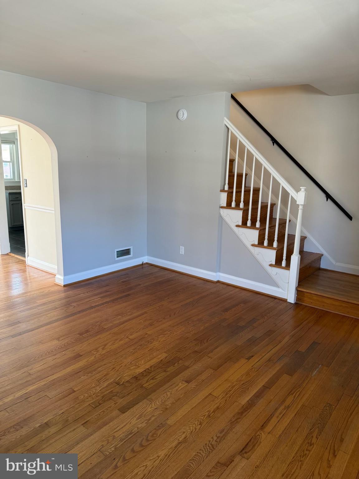 8415 PLEASANT PLAINS