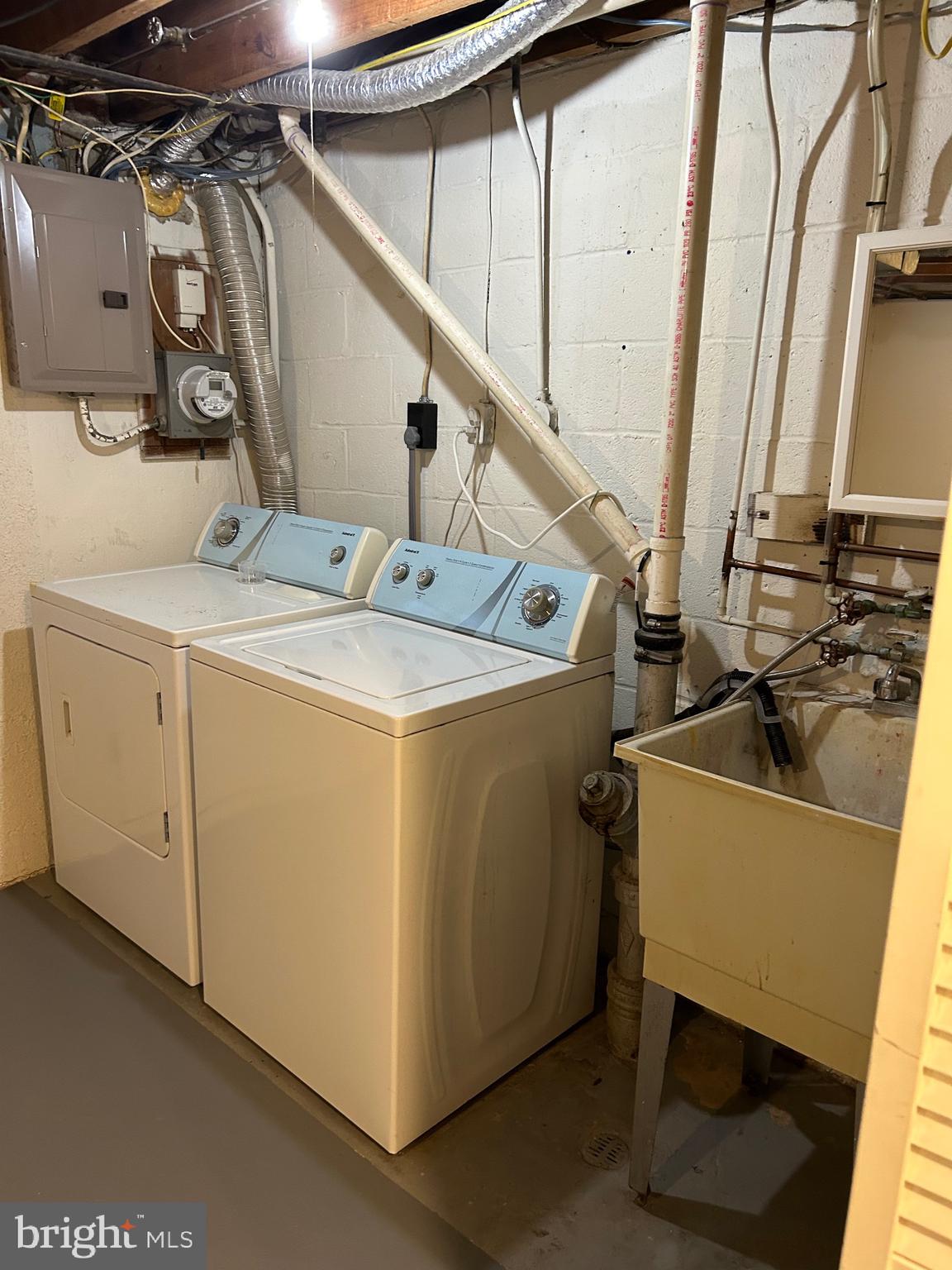 KNETTISHALL - Residential