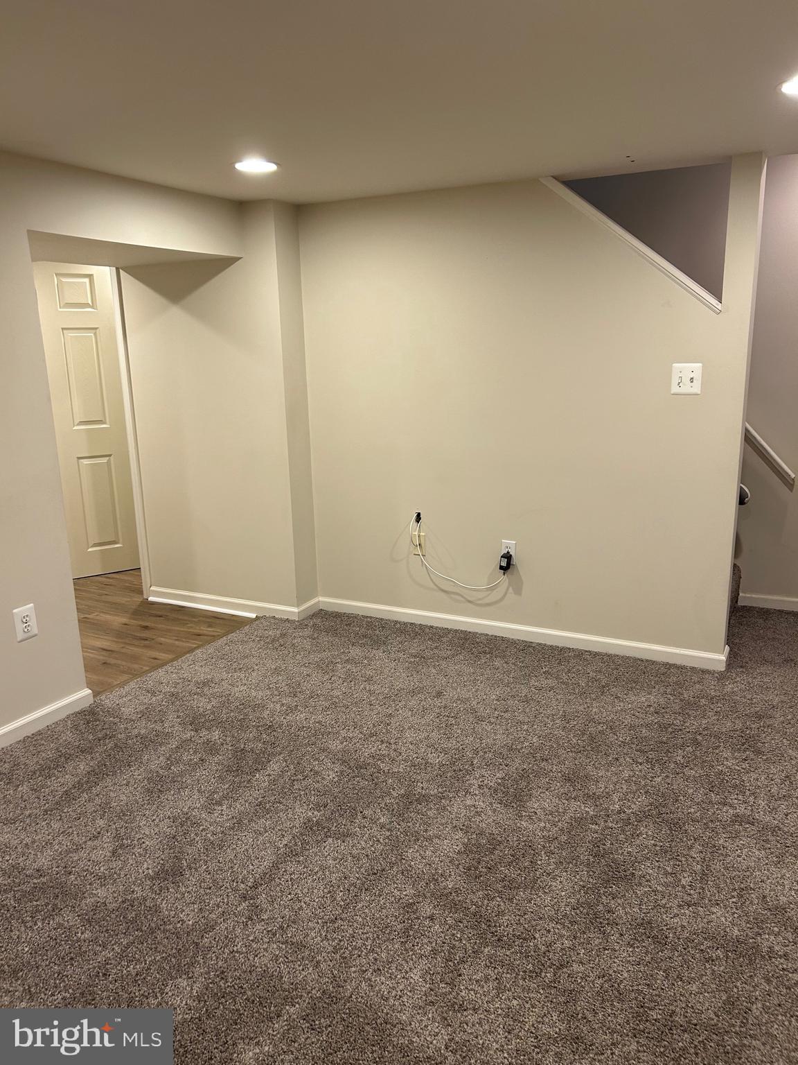 KNETTISHALL - Residential