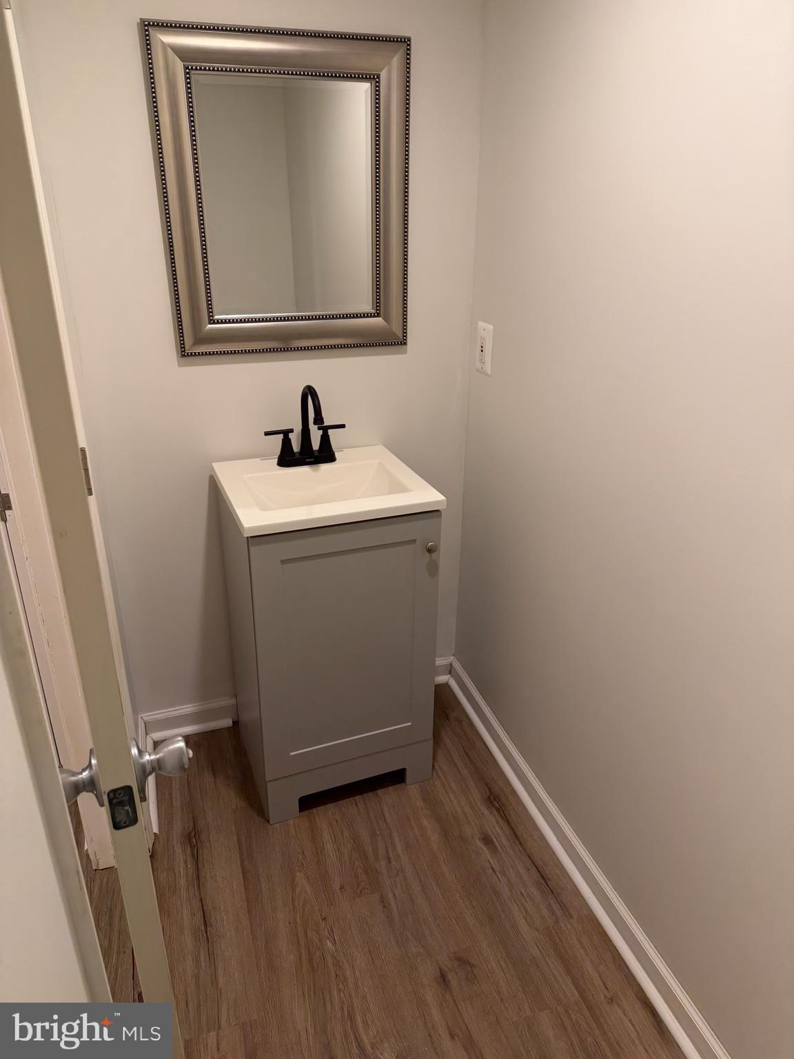 KNETTISHALL - Residential