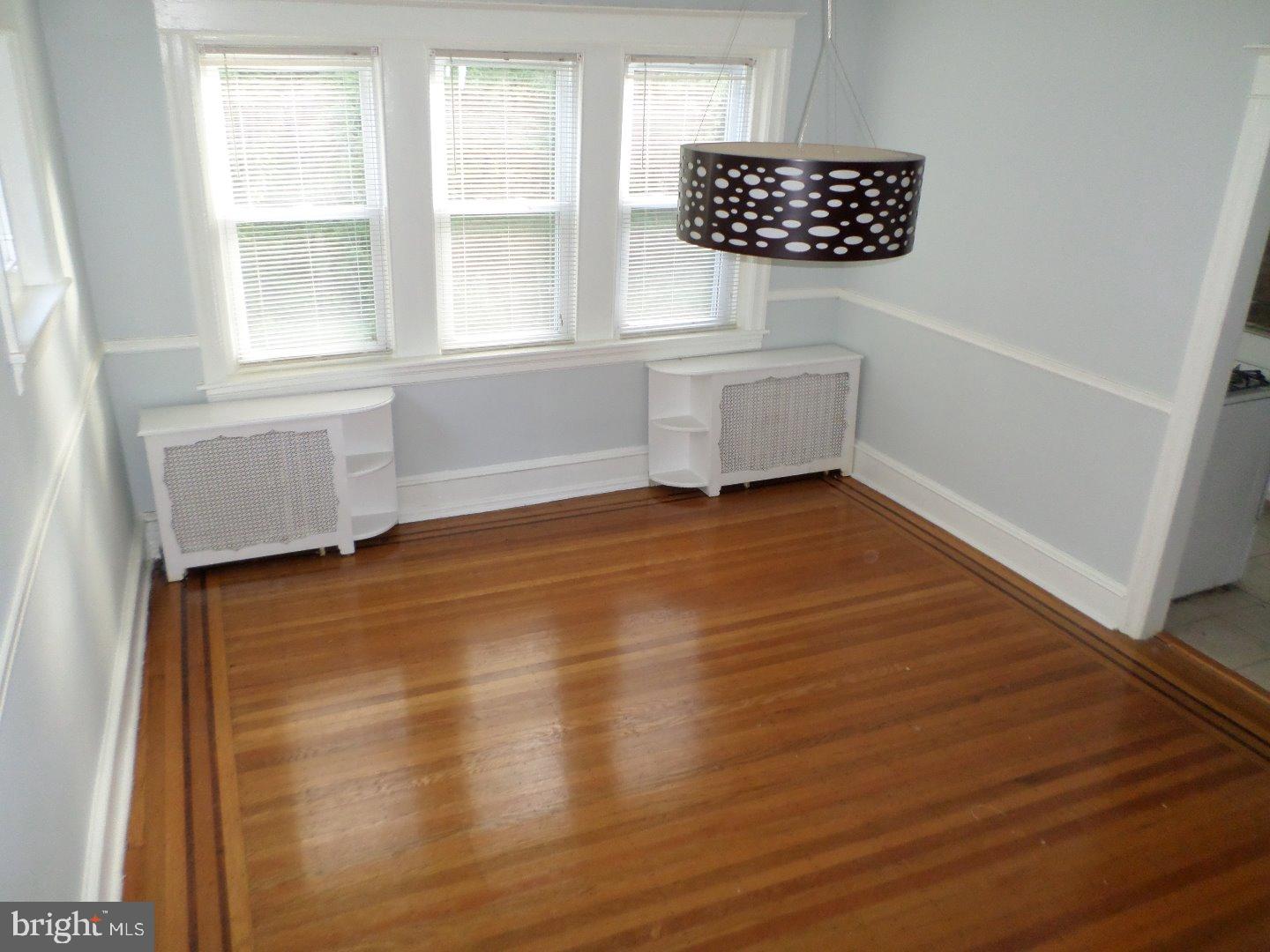 ELKINS PARK - Residential