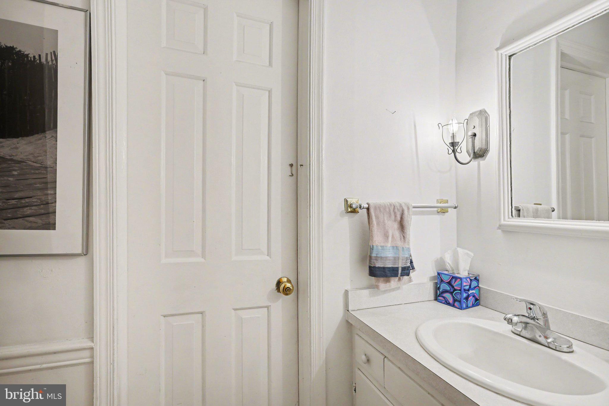 LAUREL WOODS - Residential