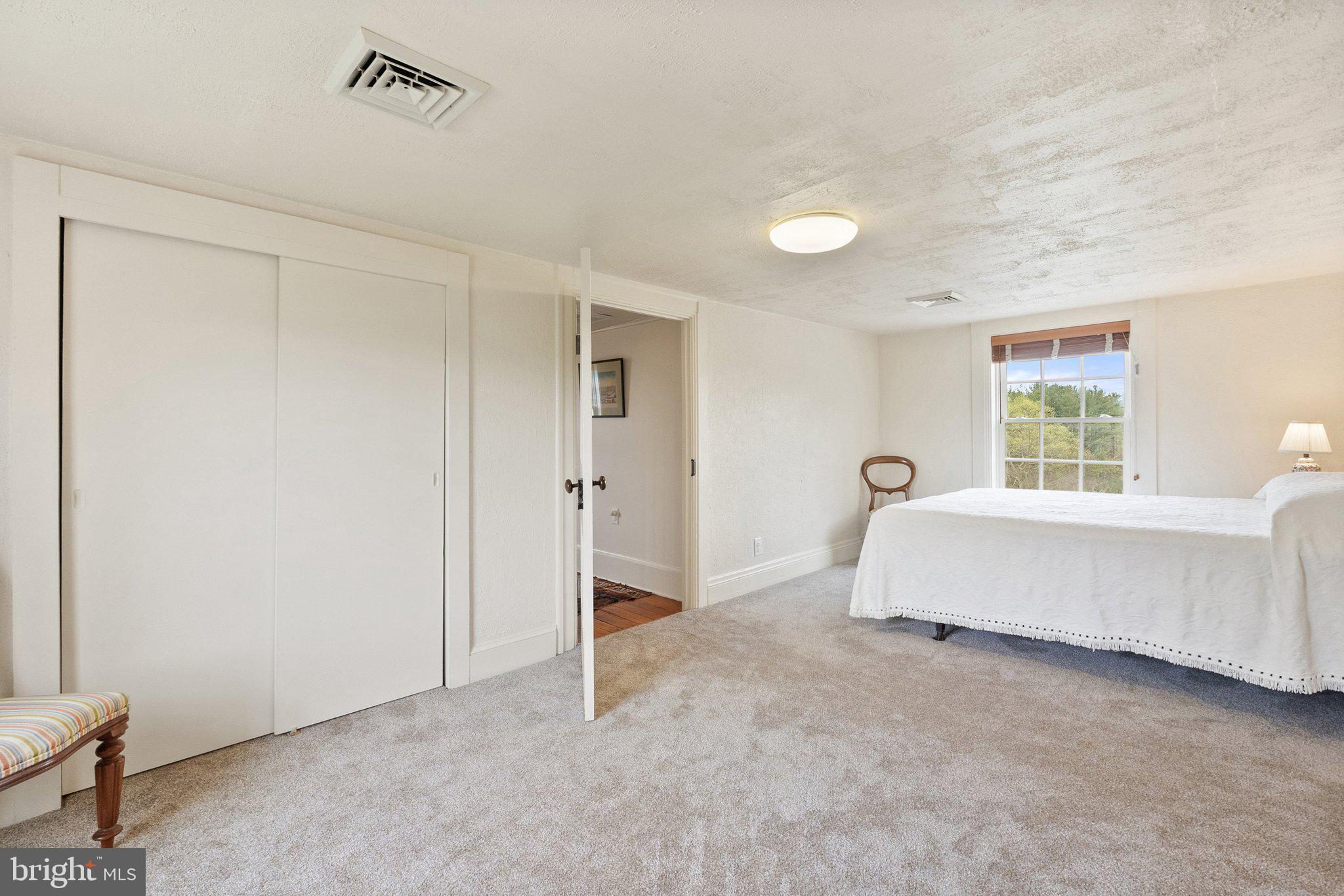 SHEPHERDSTOWN - Residential