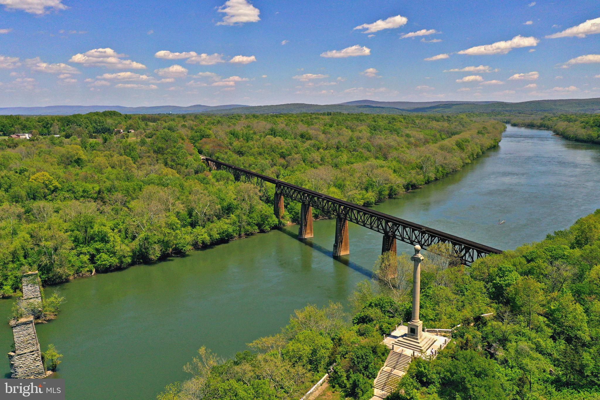 SHEPHERDSTOWN - Residential